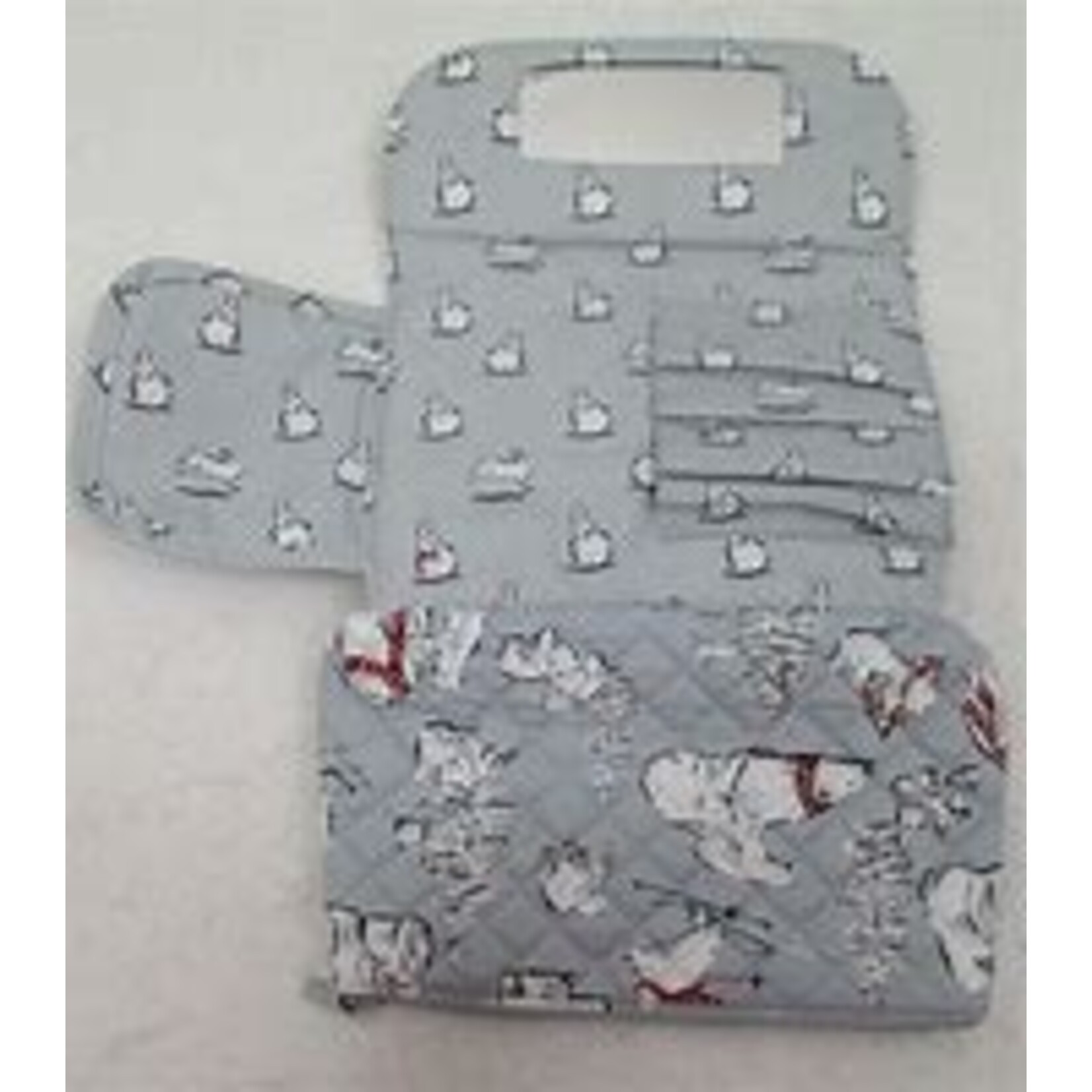 Vera Bradley Vera Bradley Iconic Brush & Cosmetic Case Beary Merry