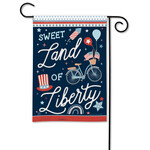 Studio M Land of Liberty Garden Flag