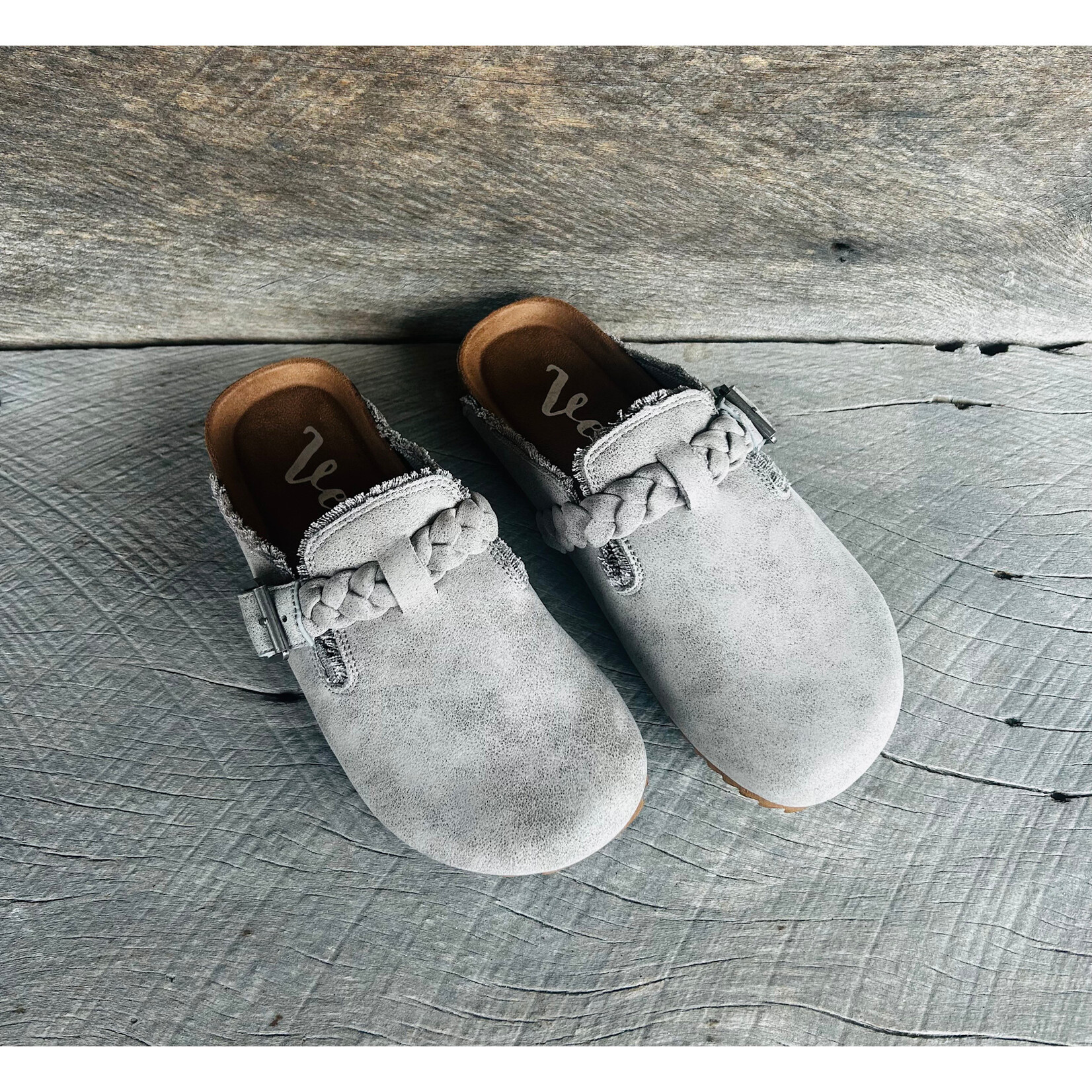 Very G Very G Iris 3 Clogs Grey