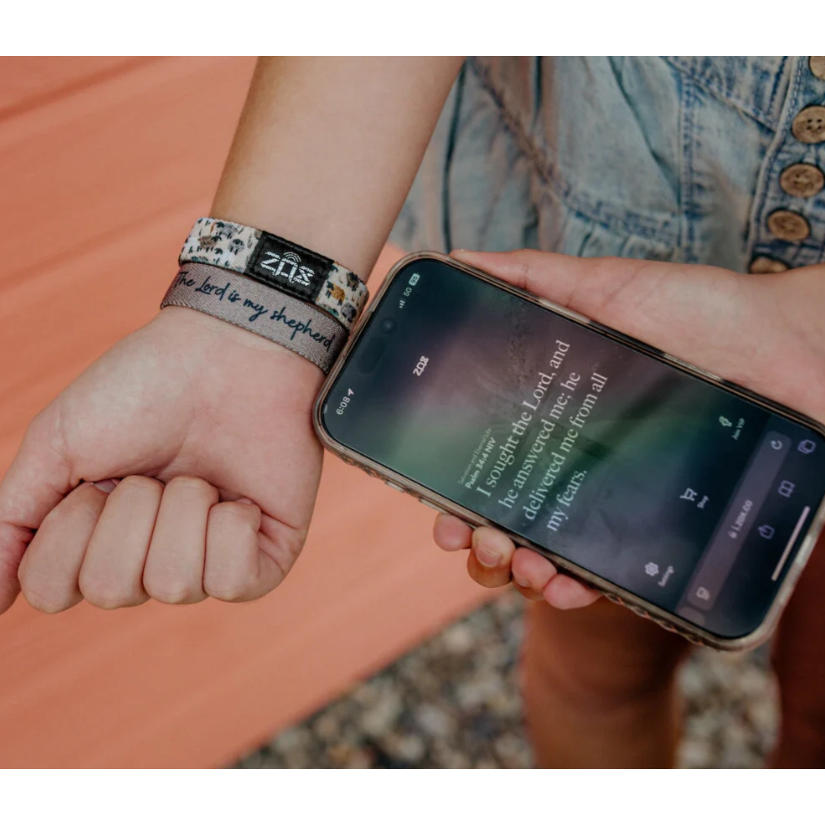 Zox Zox Interactive Bible Verse Bracelet The Lord is my Shepherd
