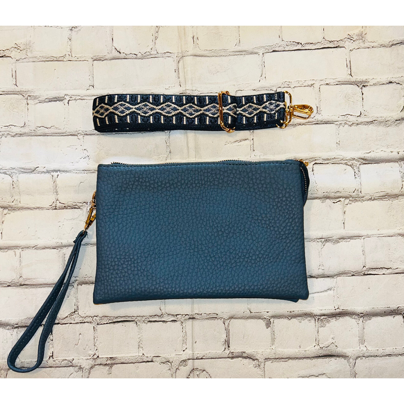 Jen & Co Jen & Co Izzy Crossbody Slate Blue M2056