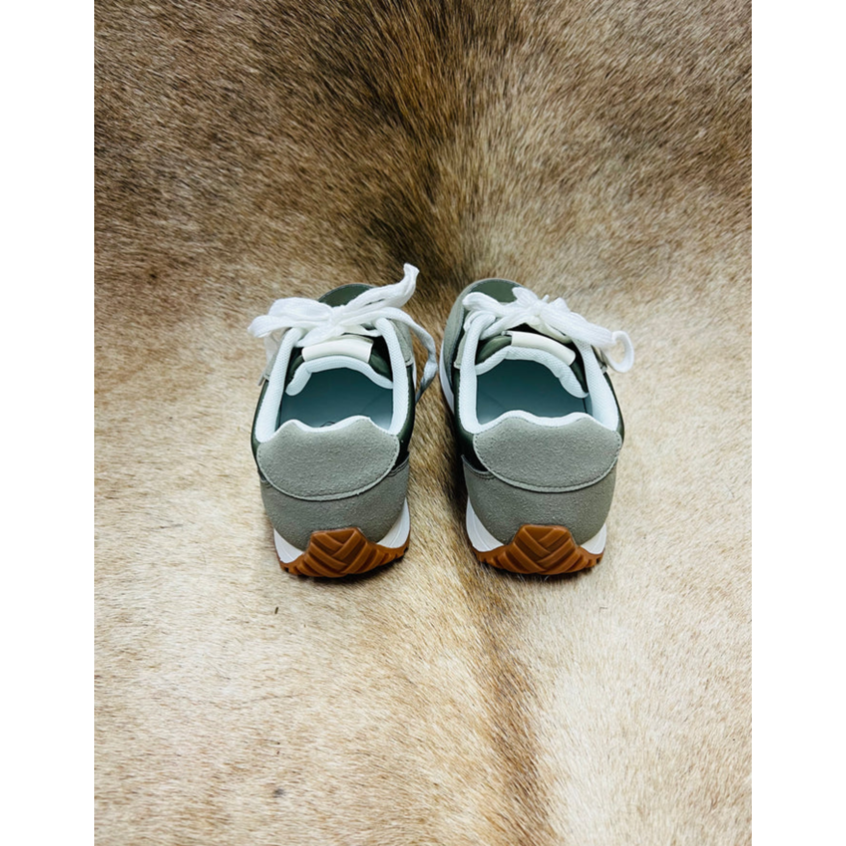 Very G Very G Joel Lace Up Sneakers Olive