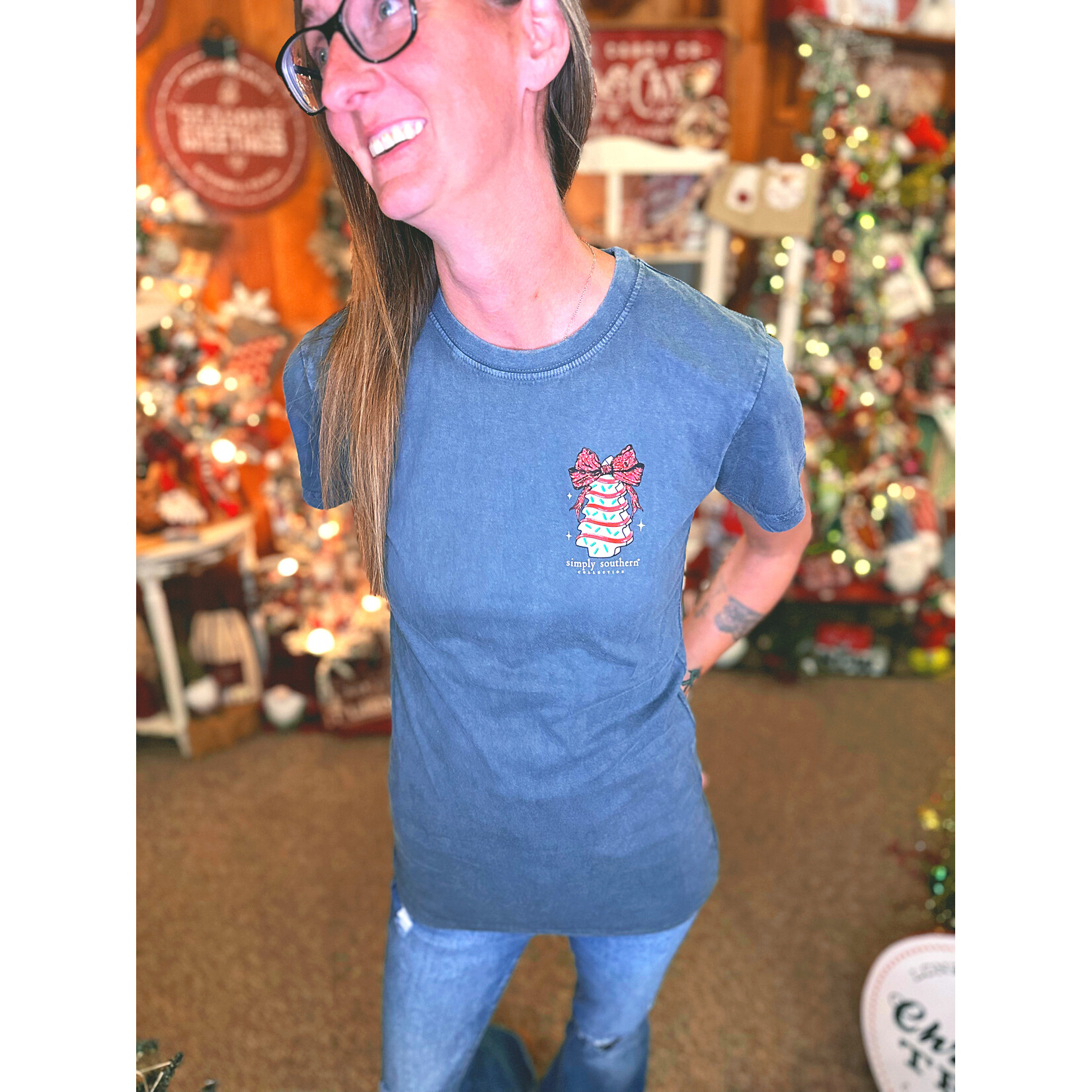 Simply Southern Simply Southern Short Sleeve Tee Cake Washed Coal