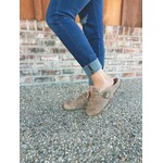 Very G Very G Iris Clogs Beige