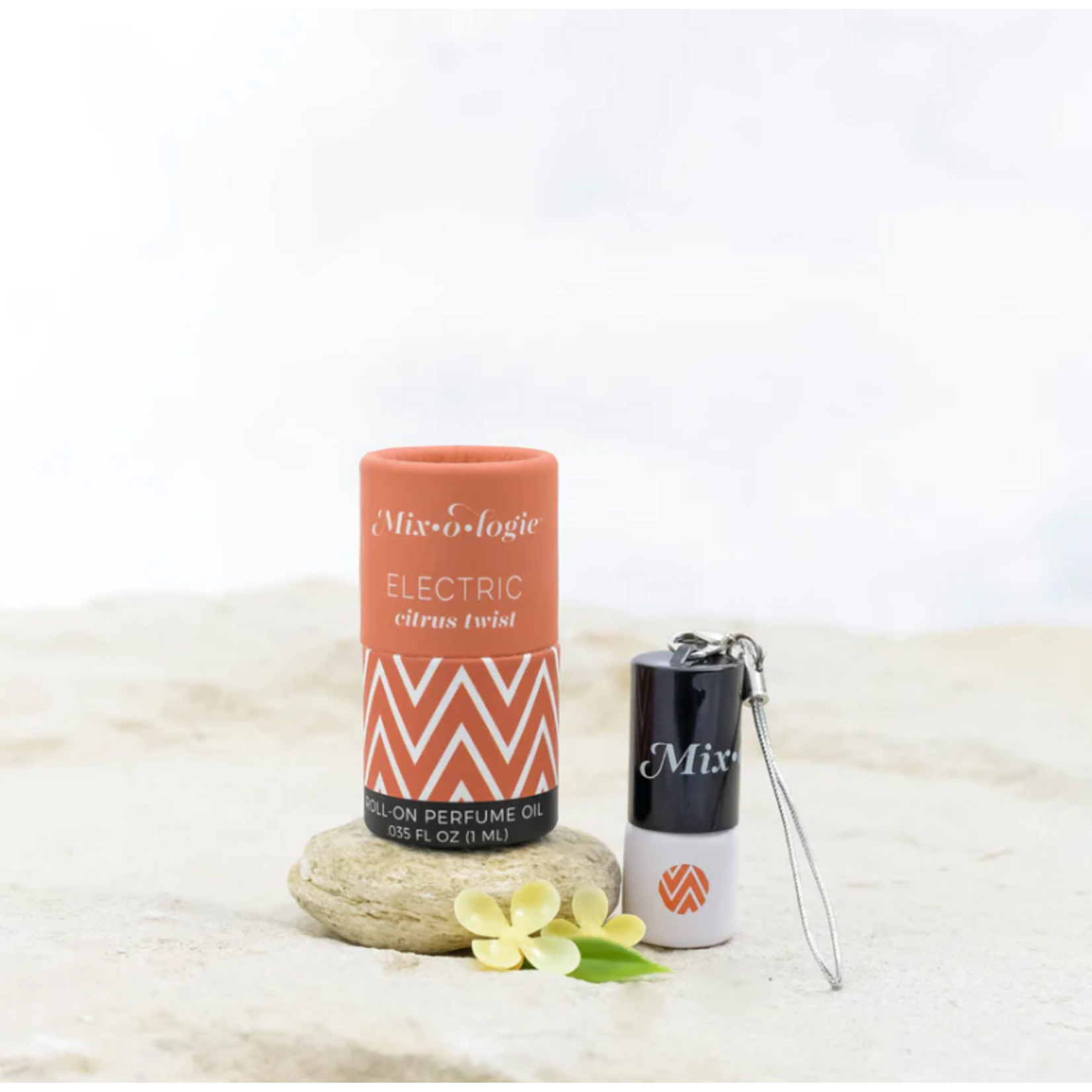 Mix-o-logie Mix-o-logie Mini Rollerball Perfume Keychain Electric (Citrus Twist)