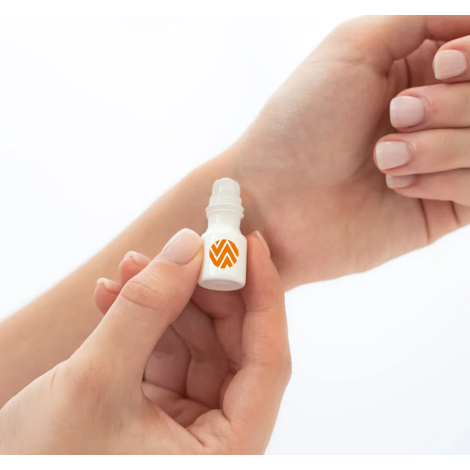 Mix-o-logie Mix-o-logie Mini Rollerball Perfume Keychain Electric (Citrus Twist)