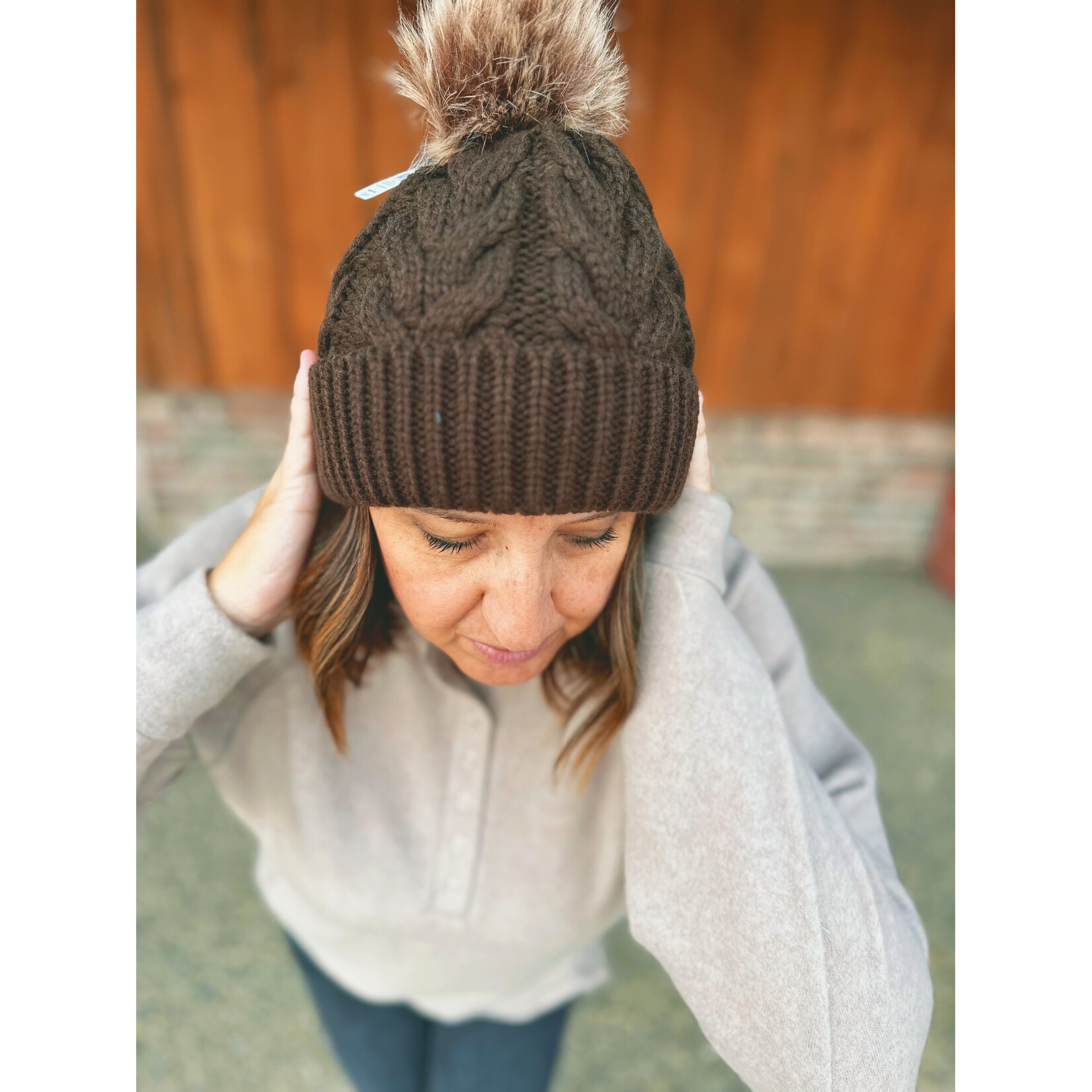 Charlie Paige Charlie Paige Brown Chunky Cable Knit Pom Hat