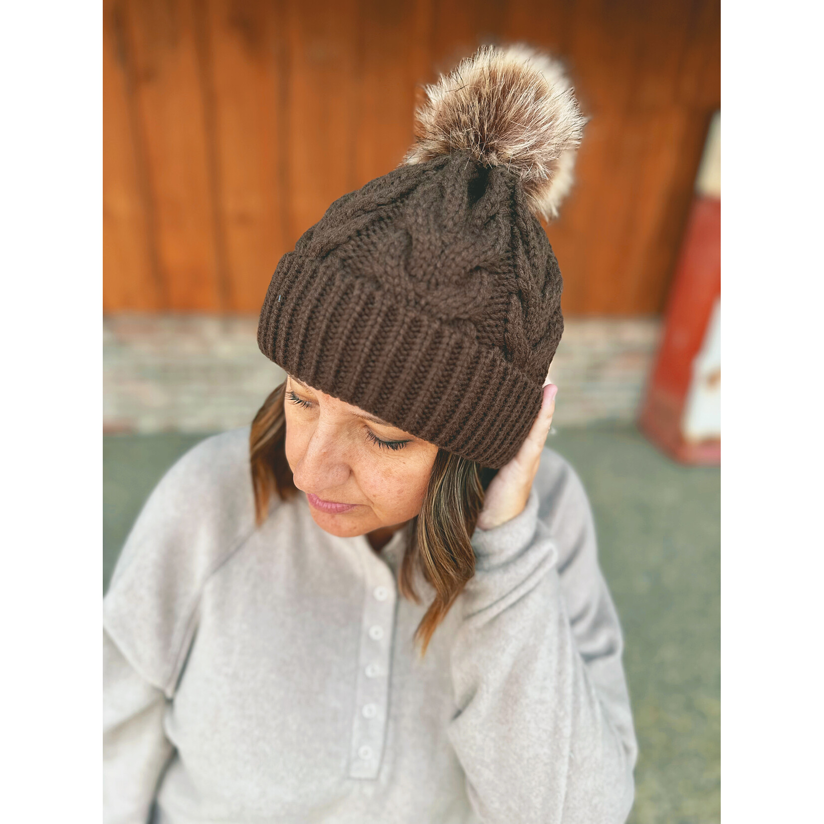 Charlie Paige Charlie Paige Brown Chunky Cable Knit Pom Hat