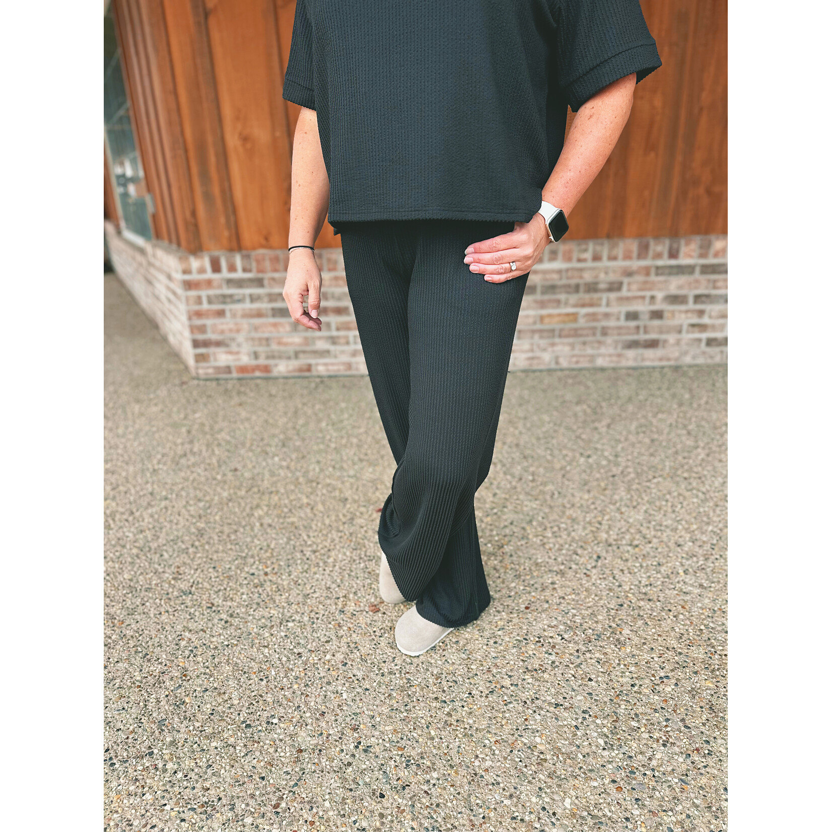 Zenana Zenana Ribbed Short Sleeve Tee & Pant Set Black