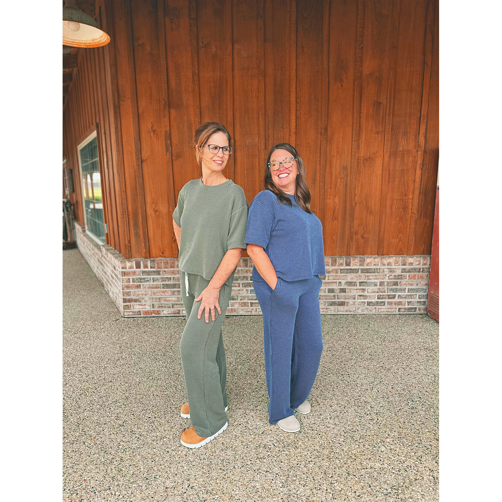 Zenana Zenana Ribbed Short Sleeve Tee & Pant Set Navy