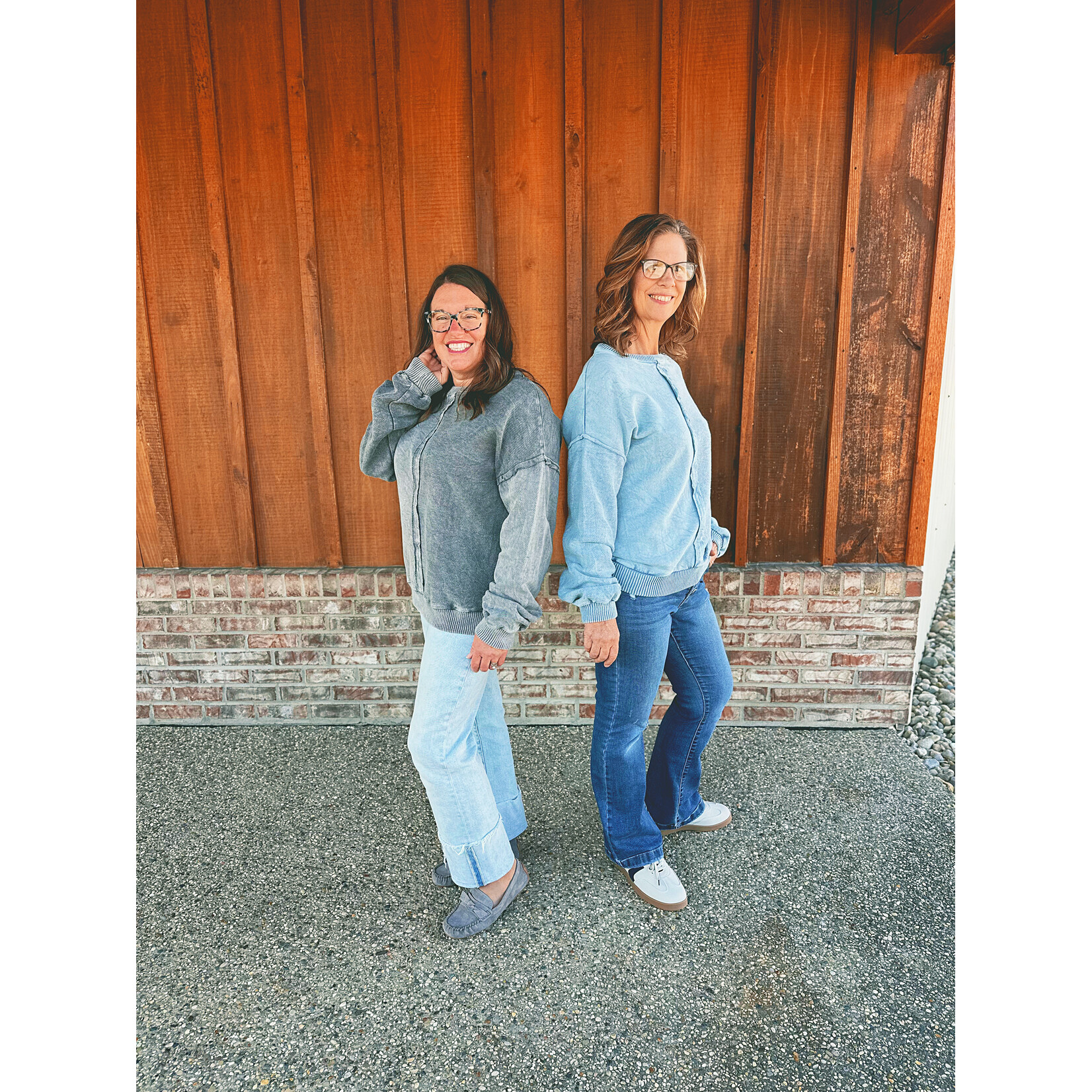 Simply Southern Simply Southern Drop Shoulder Pullover Leona Lead