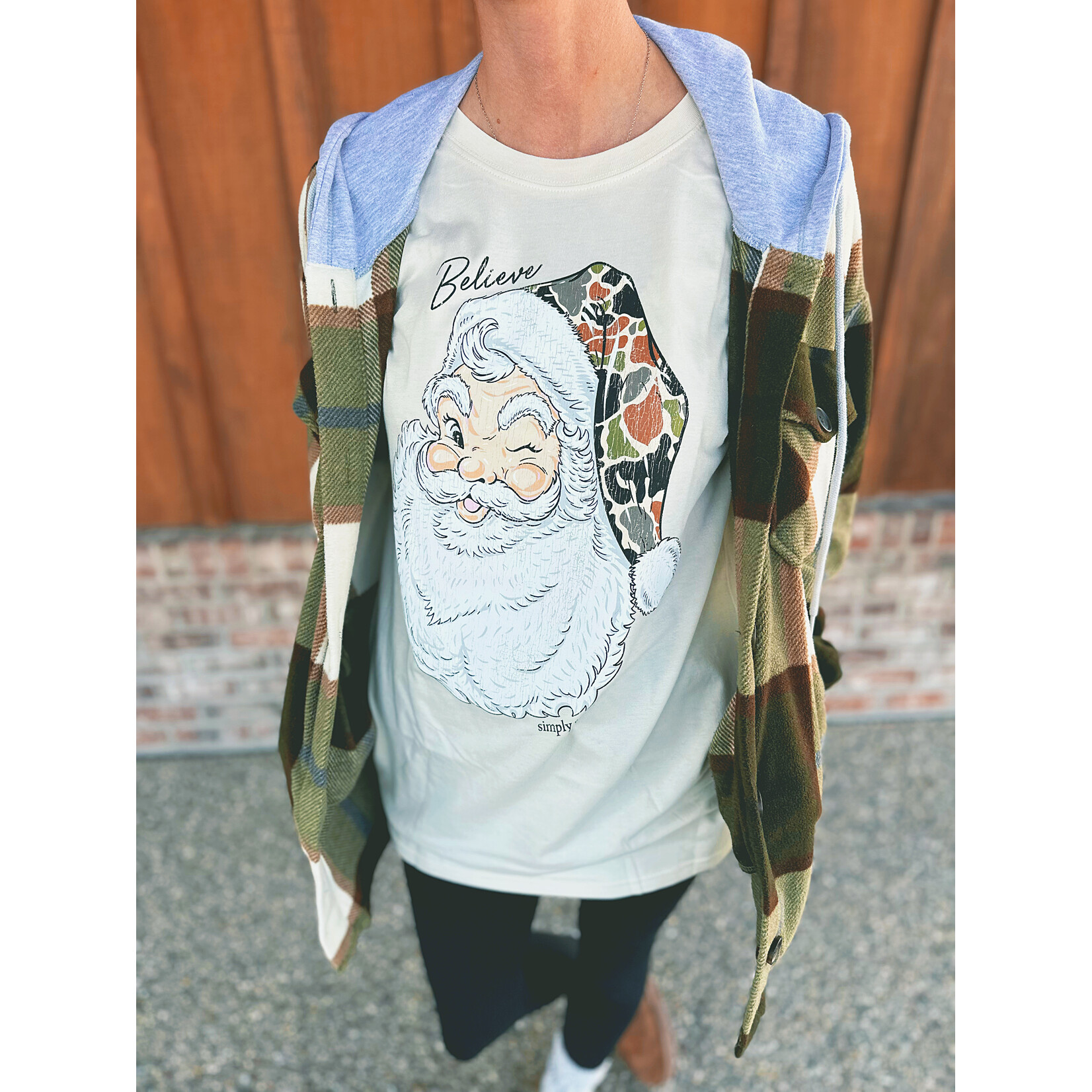 Simply Southern Simply Southern Short Sleeve Tee Camo Santa Wisp