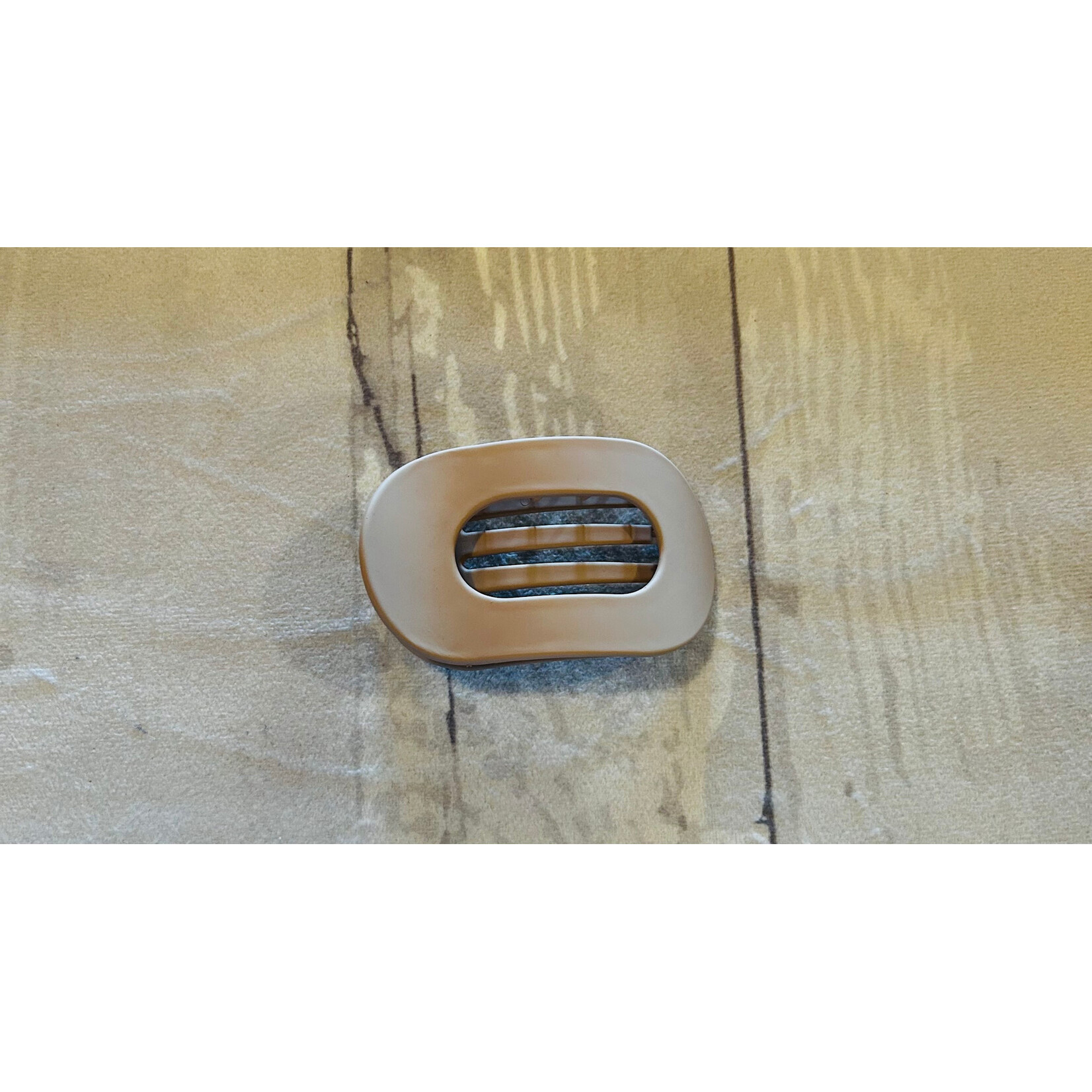 Love and Repeat Love and Repeat Matt French Concord Hair Clip Tan