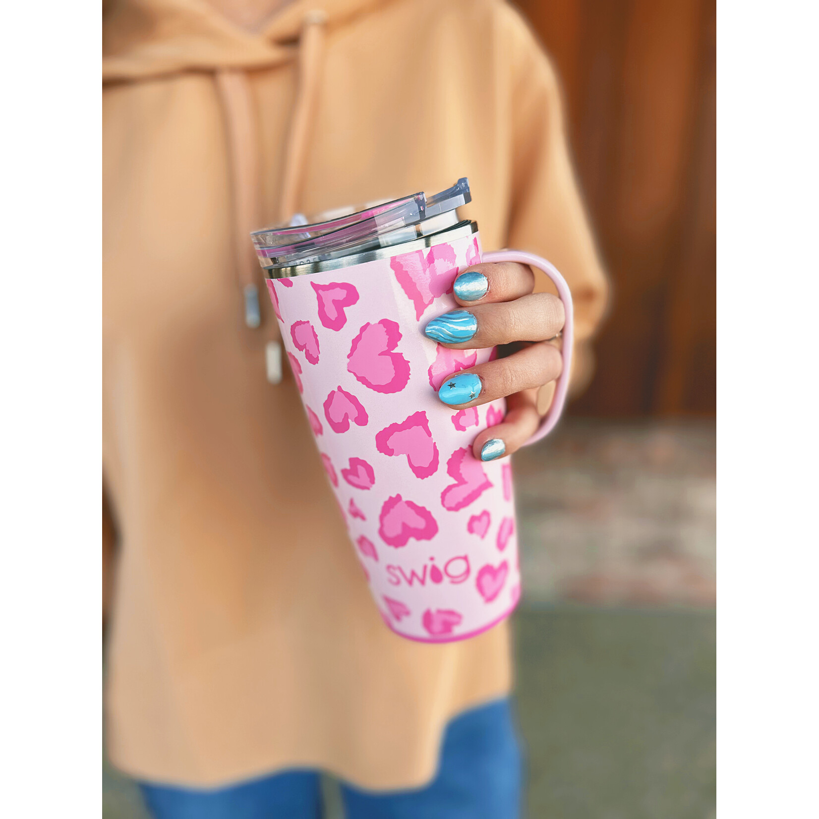 Swig Swig Travel Mug Wild at Heart 22oz