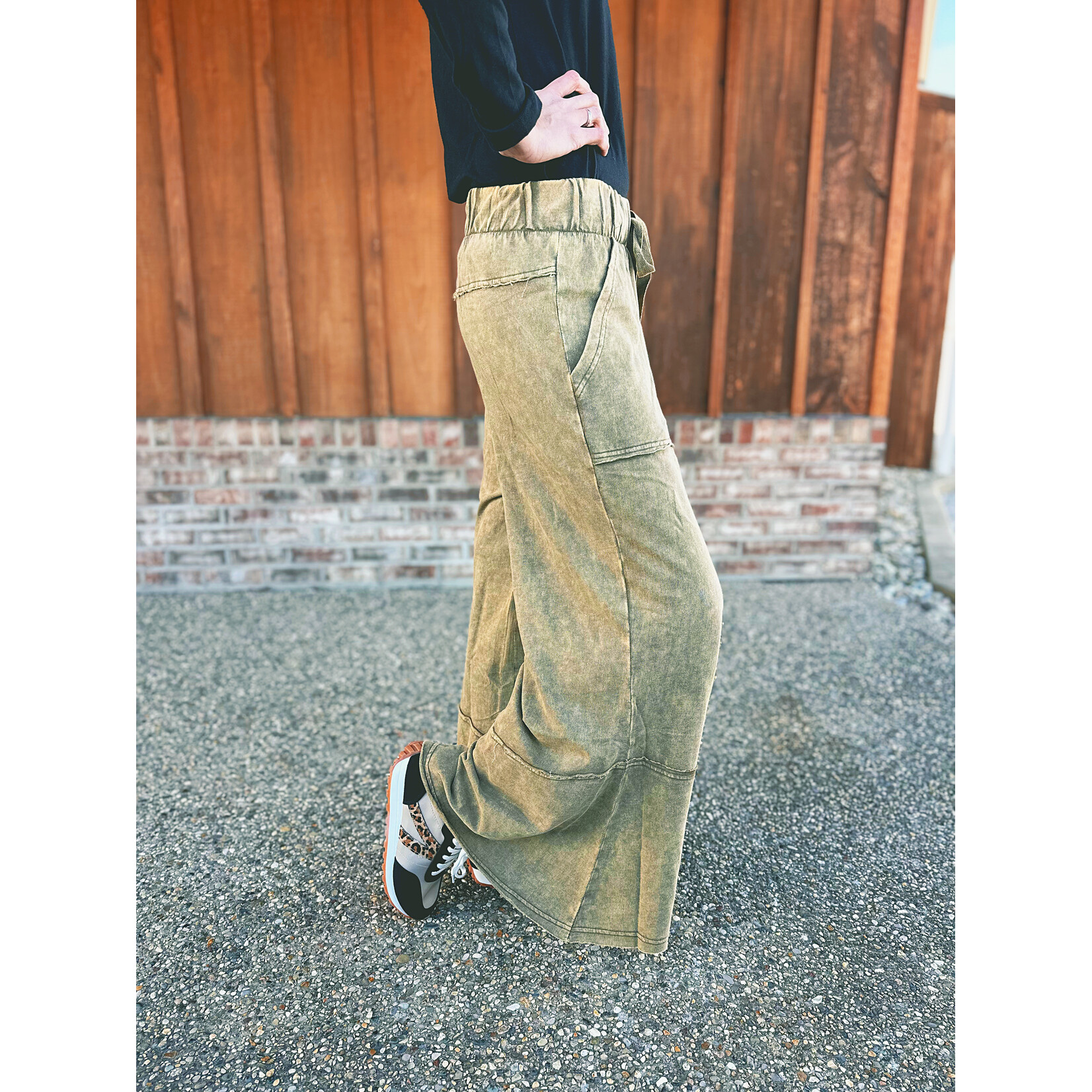 Zenana Zenana Exposed-Seam Flare Hem Pants with Pockets Dk Olive