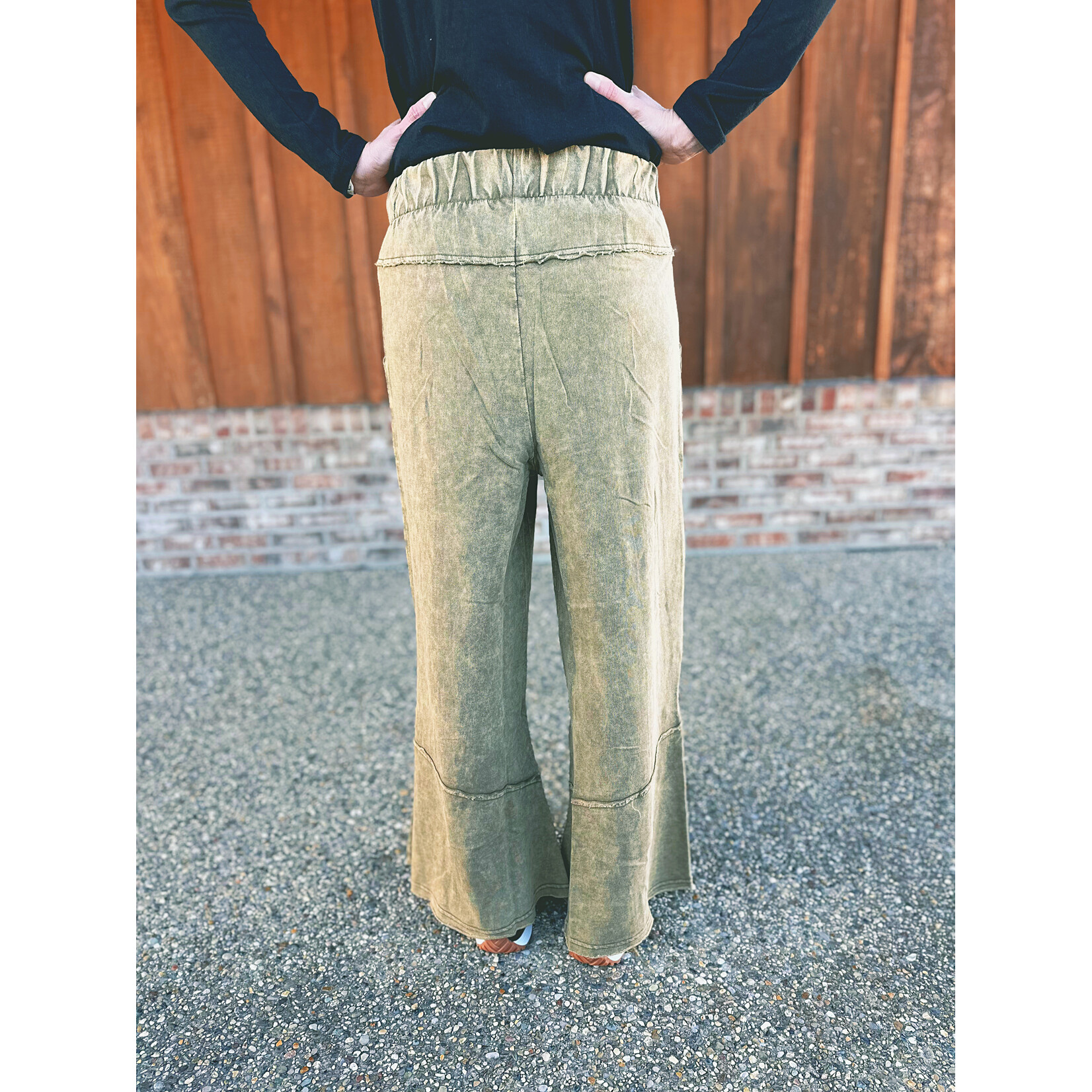 Zenana Zenana Exposed-Seam Flare Hem Pants with Pockets Dk Olive