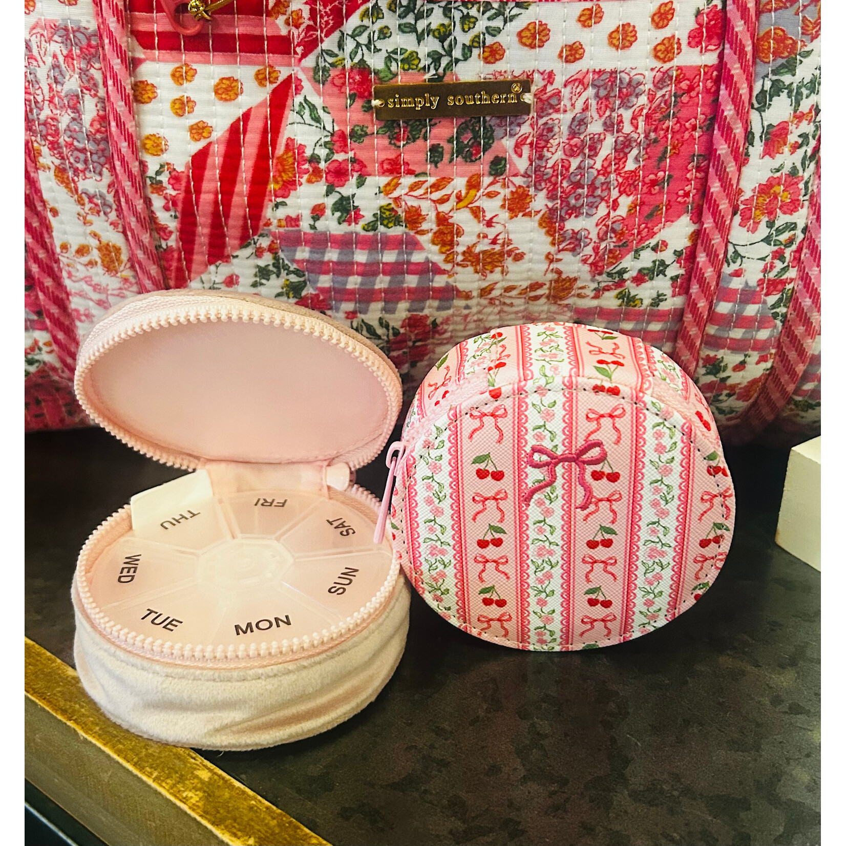 Simply Southern Simply Southern Pill Case Pink Bow & Stripes