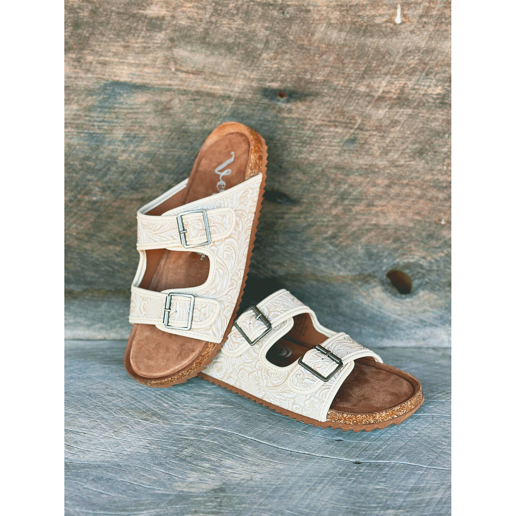 Very G Very G Berry 5 Sandal Cream