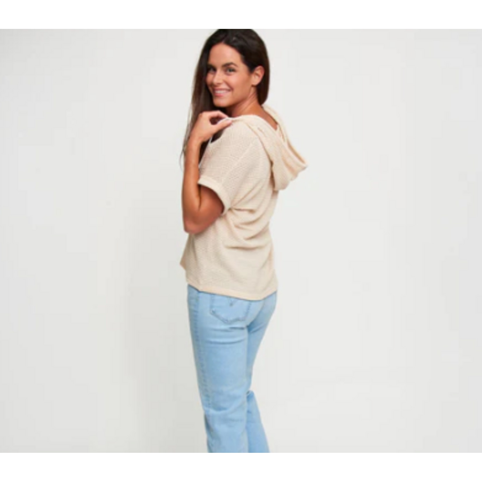 Elsie & Zoey Carlie Waffle Knit Short Sleeve Hoodie Sandstone