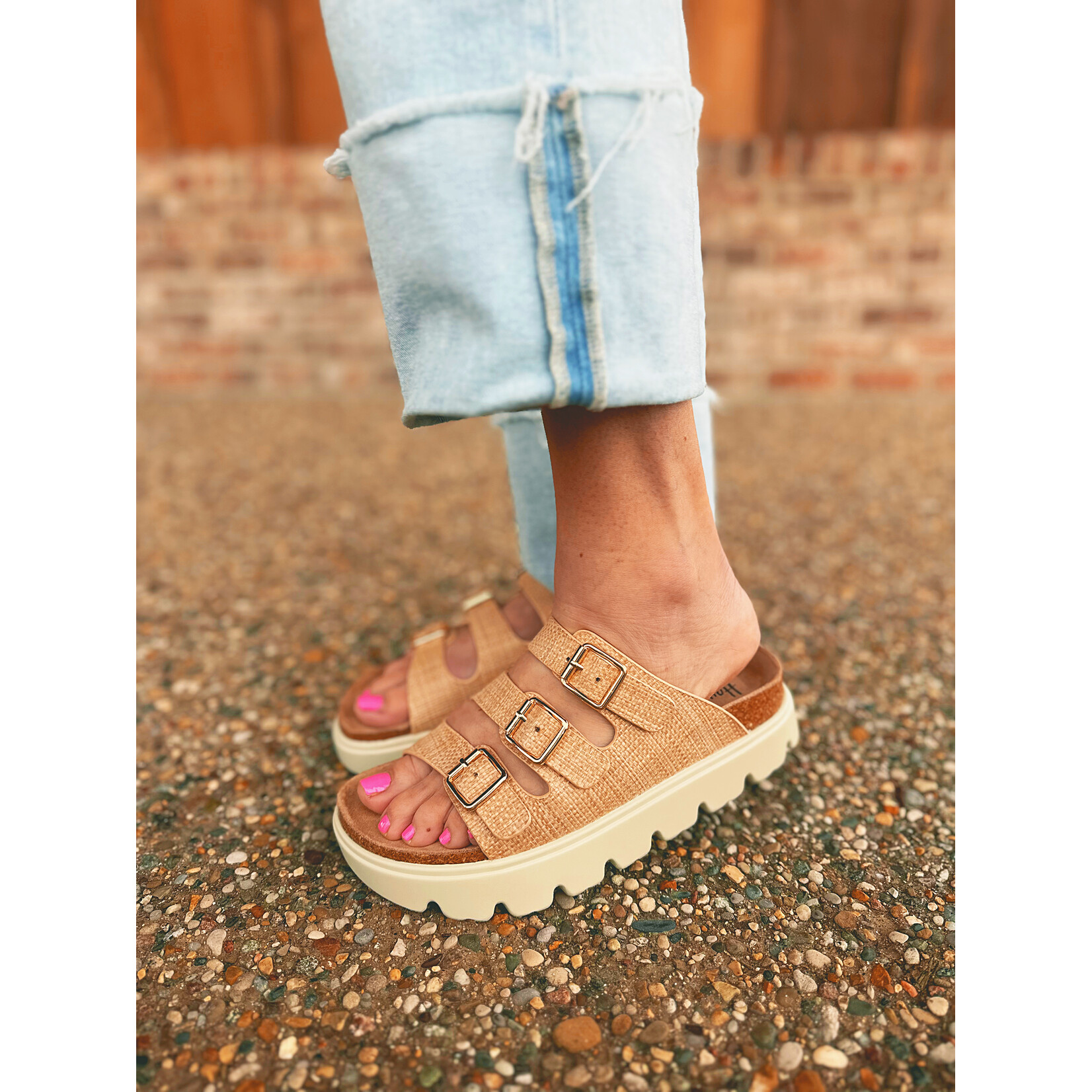 Corkys Corkys Threes Company Platform Sandal Raffia