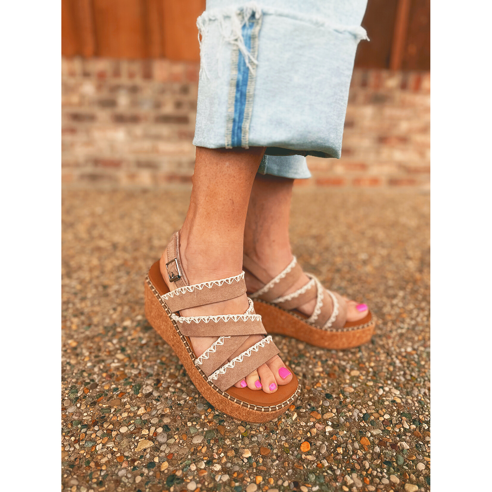 Very G Very G Bethany Wedge Taupe