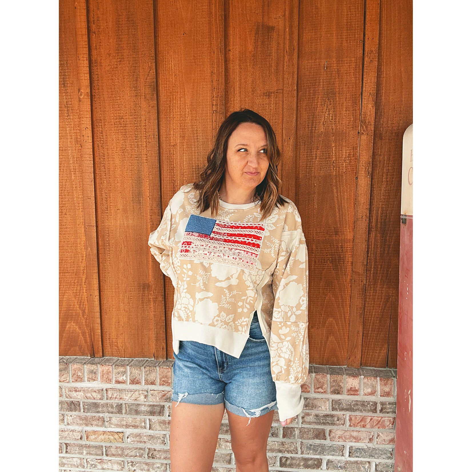 Simply Southern Simply Southern Pullover Washed Flag