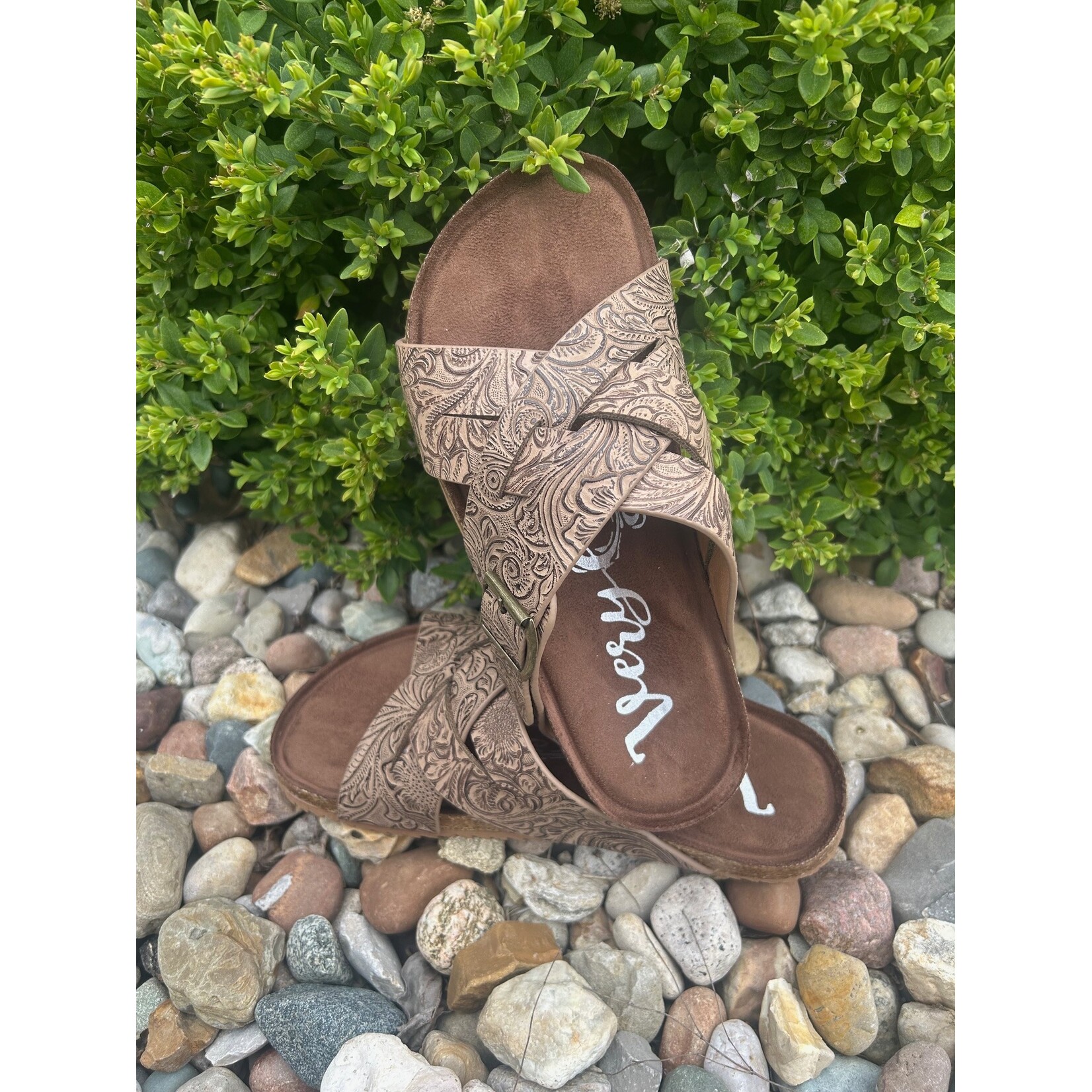 Very G Very G Jada Sandals Brown