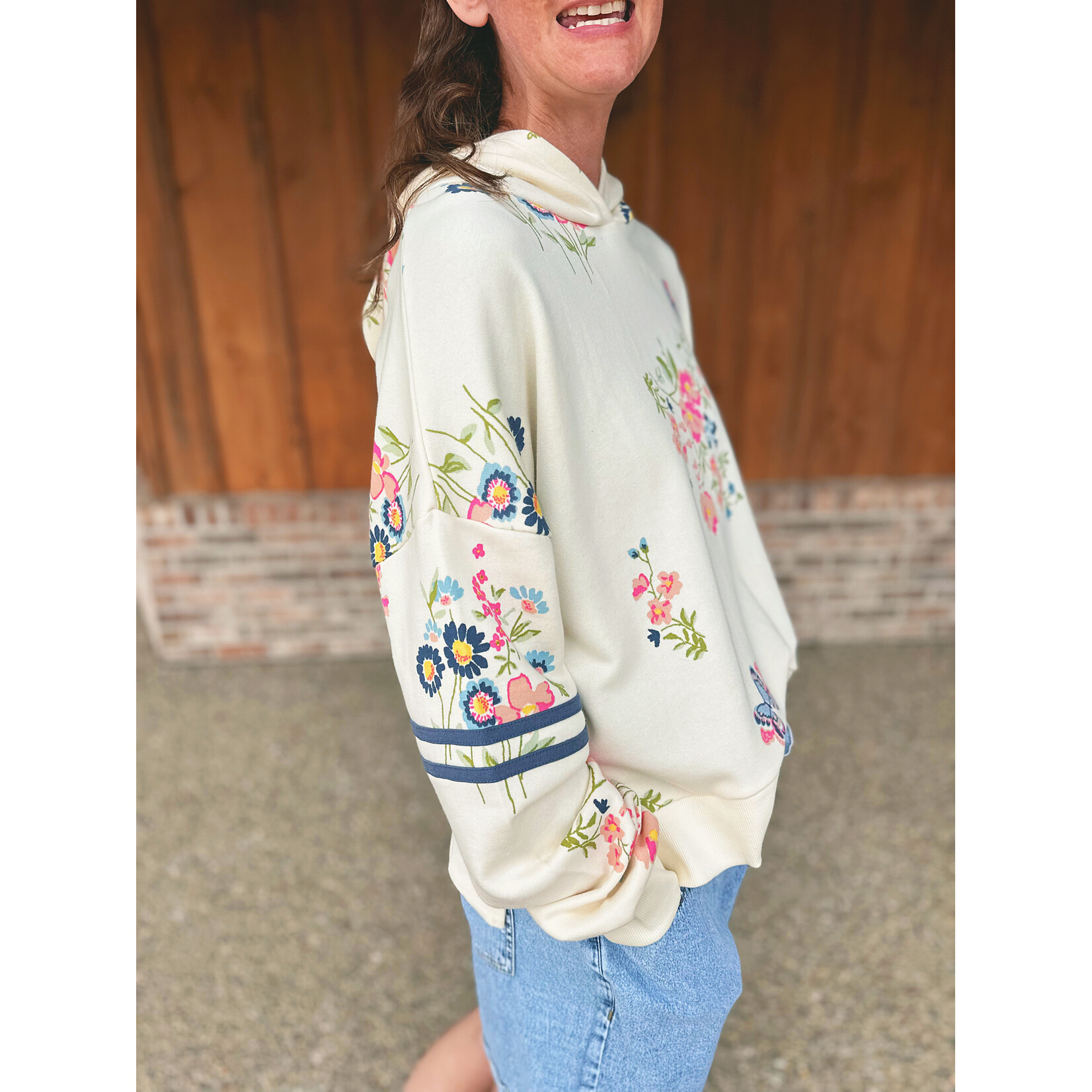 Simply Southern Simply Southern Oversized Hoodie Floral Print