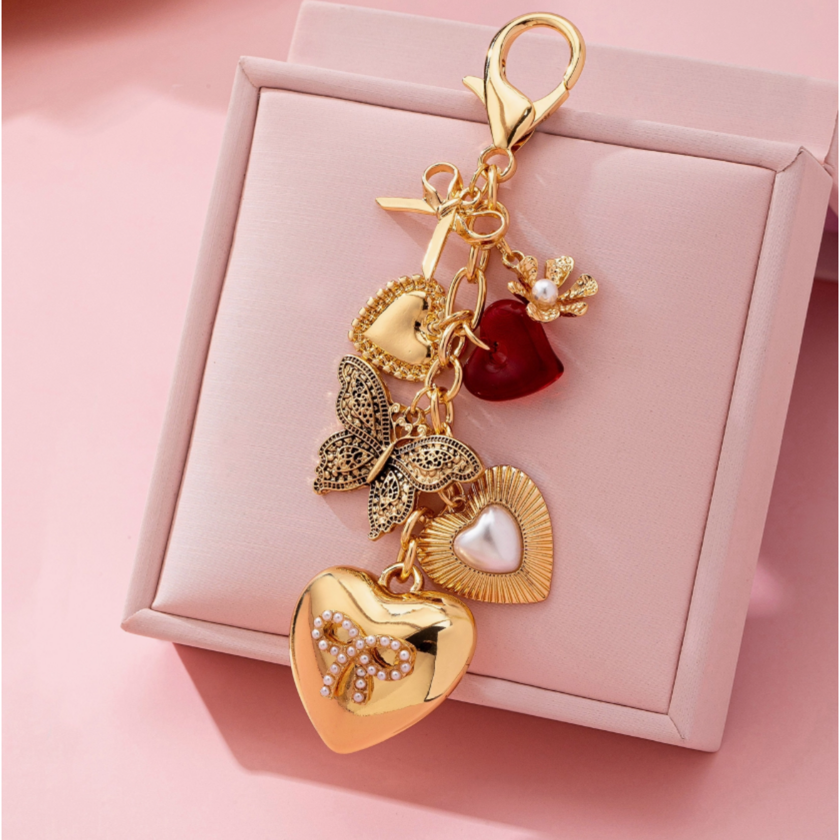 Josslyn Josslyn Heart Bow Butterfly Bag Charm Gold
