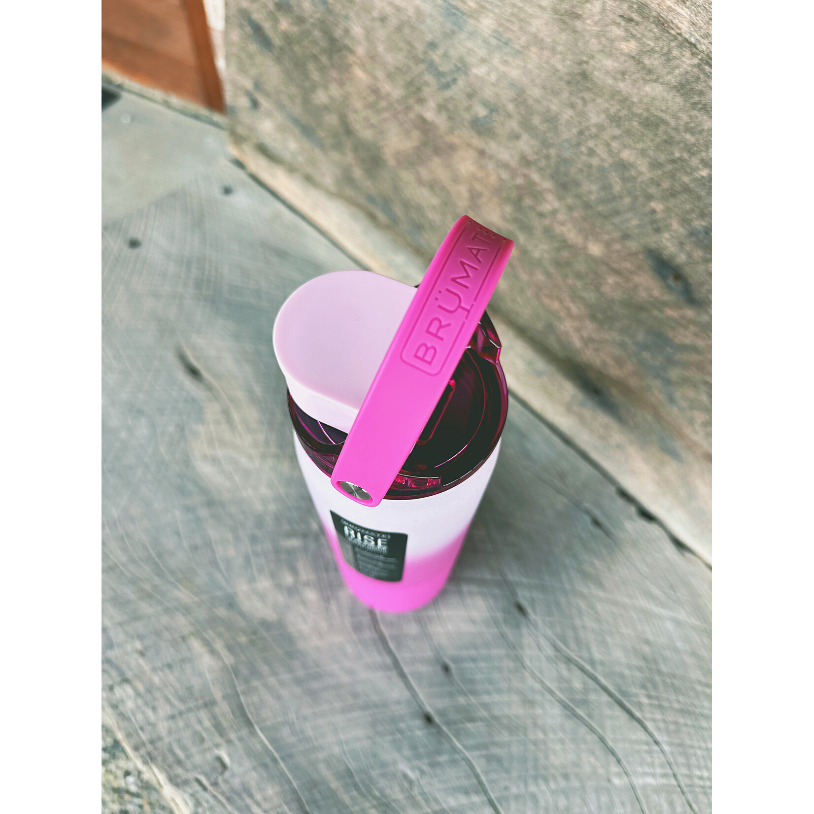 Brumate Brumate Rise Frosted Rose 25oz