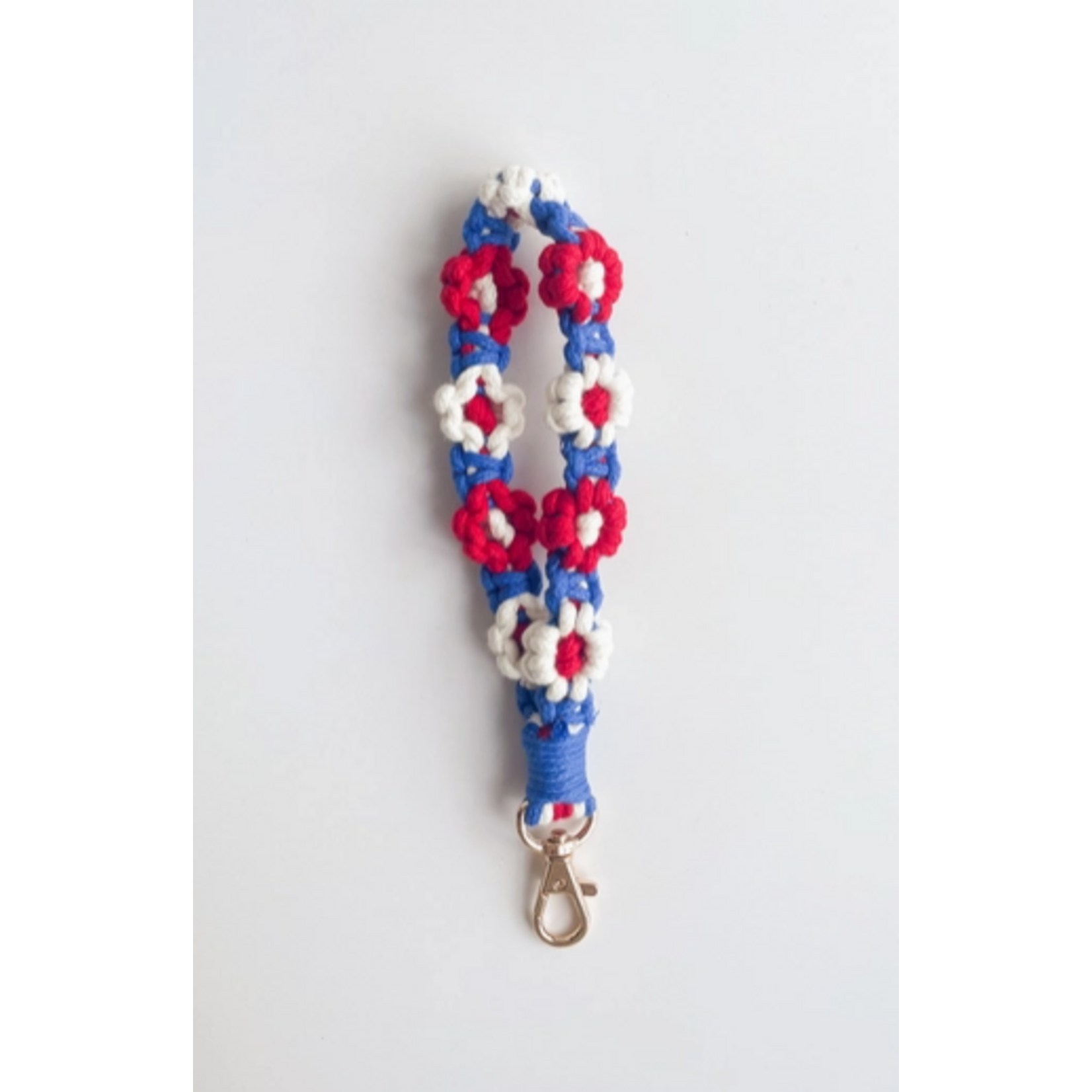 Adorro Adorro Macrame Daisy USA Wristlet Keychain