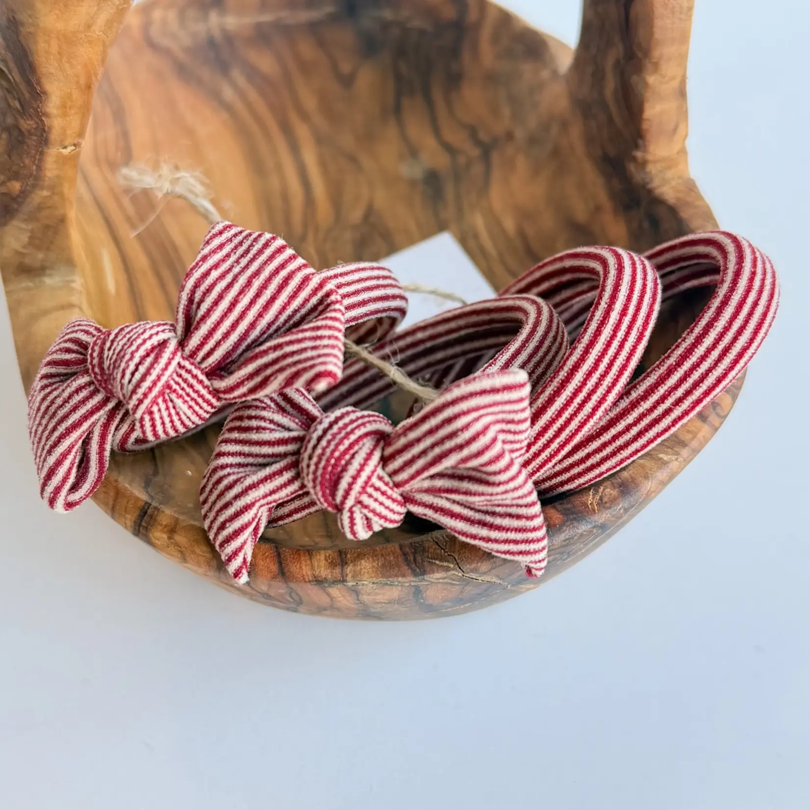 Adorro Red Striped Bow Seamless Hair Ties Set of 4