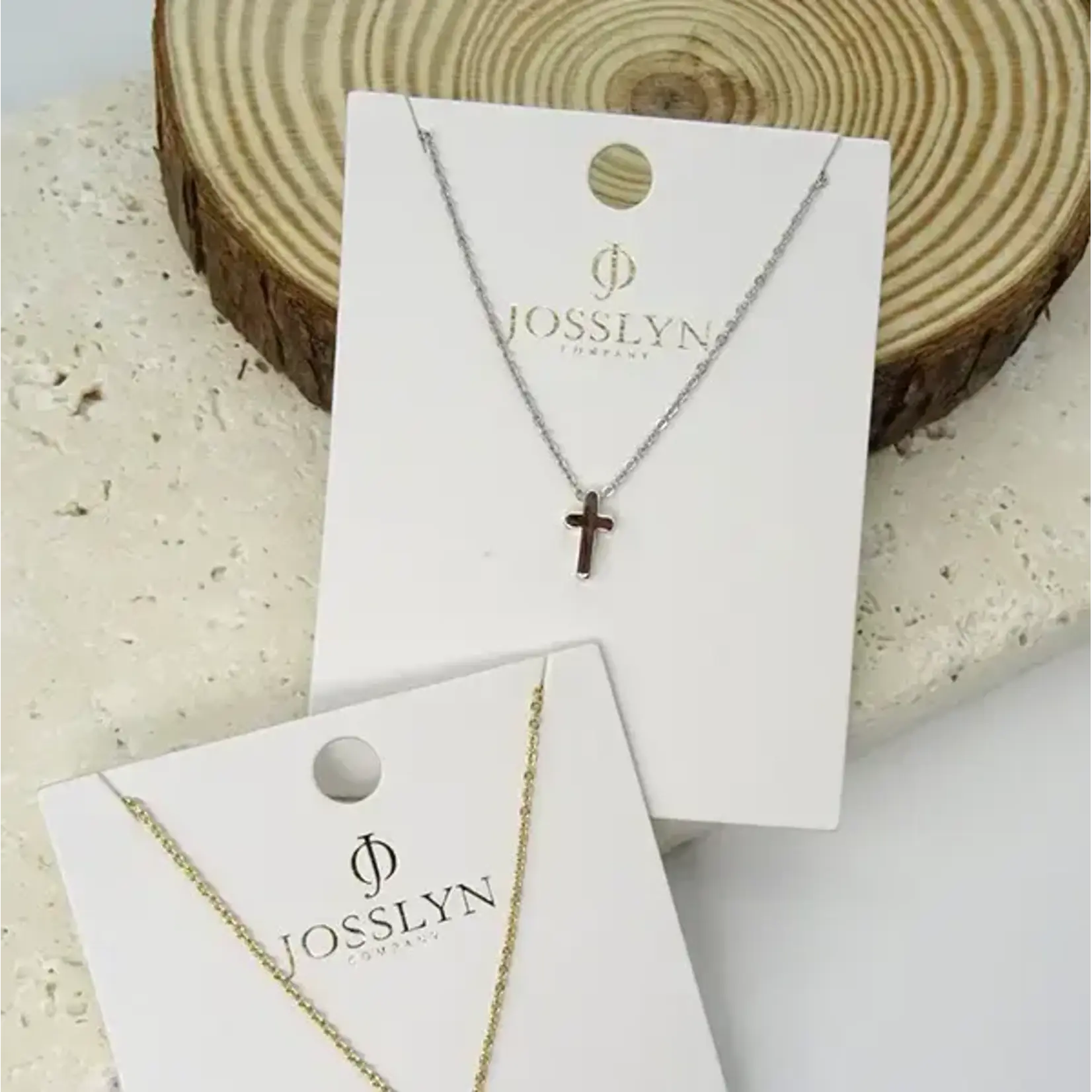 Josslyn Josslyn Classic Mini Cross Necklace