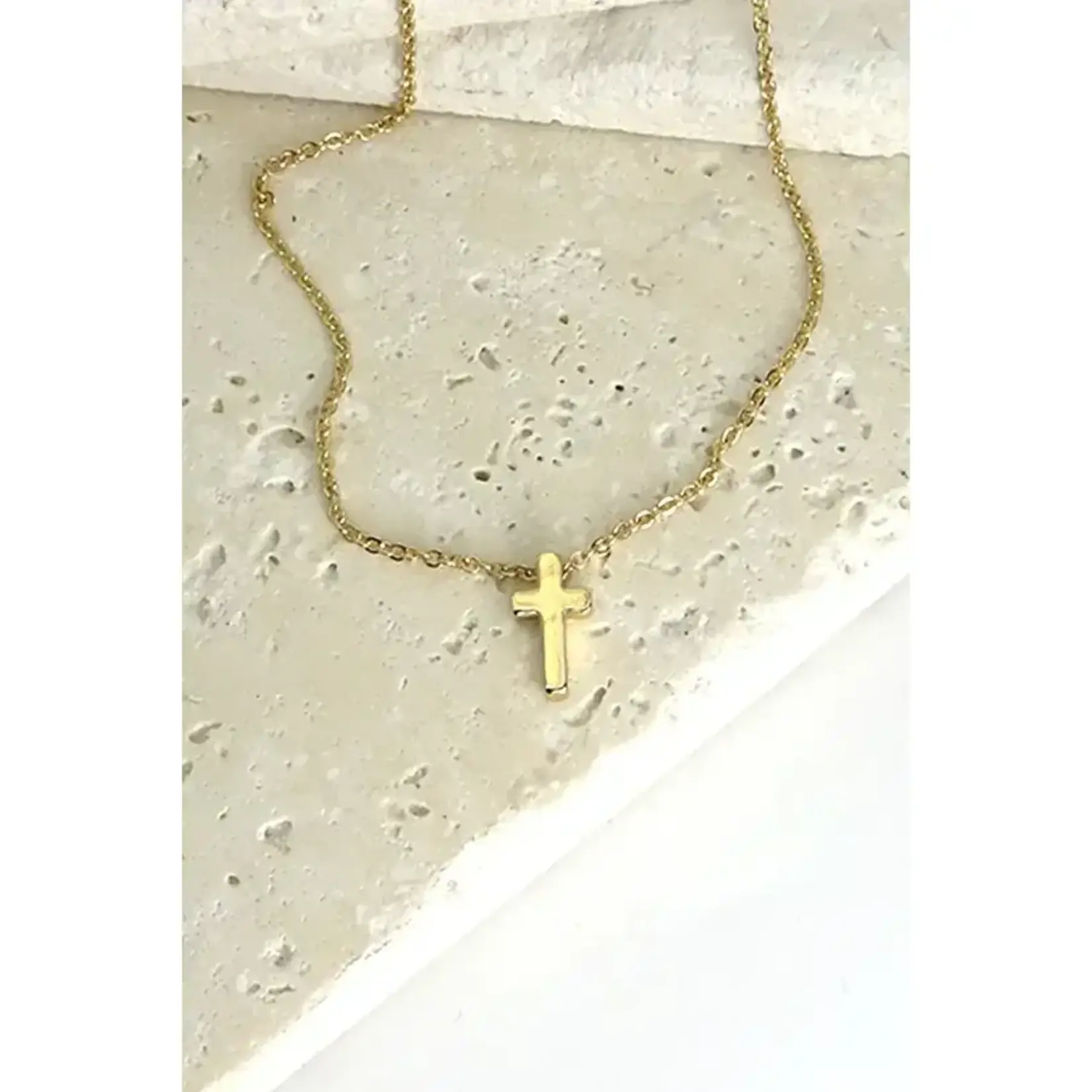 Josslyn Josslyn Classic Mini Cross Necklace
