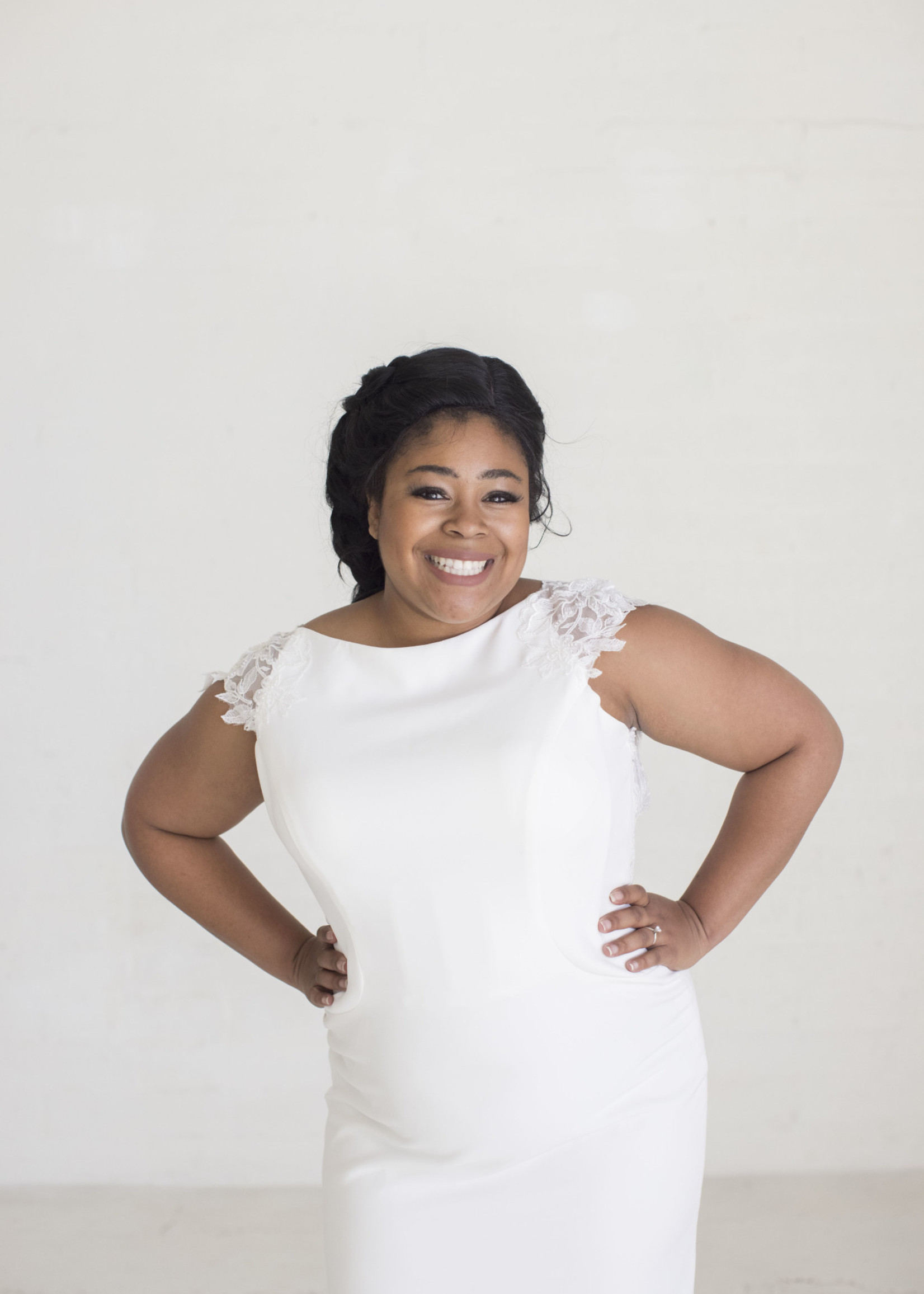 Everly Bridals Style 1907