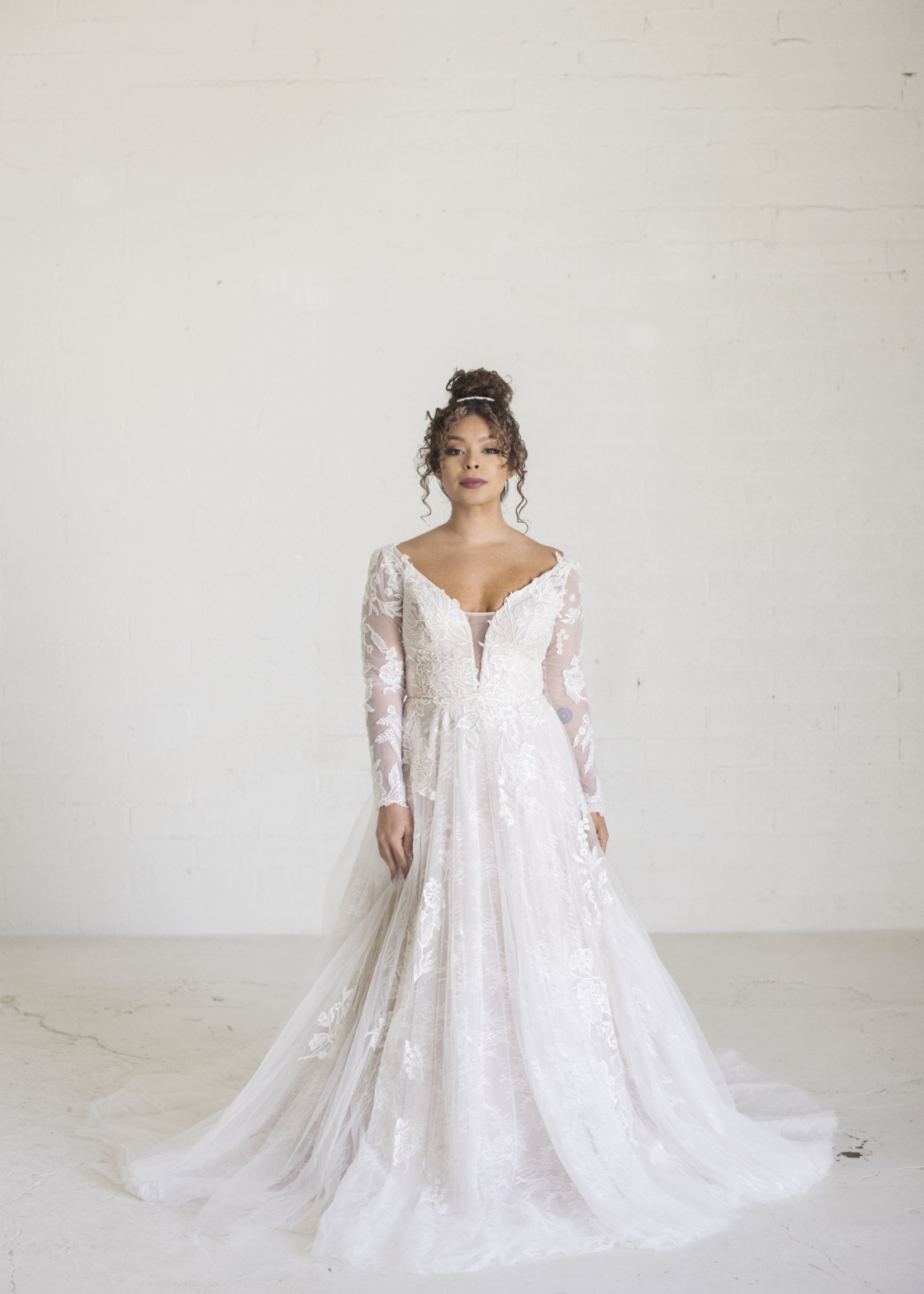 Everly Bridals Style 2001
