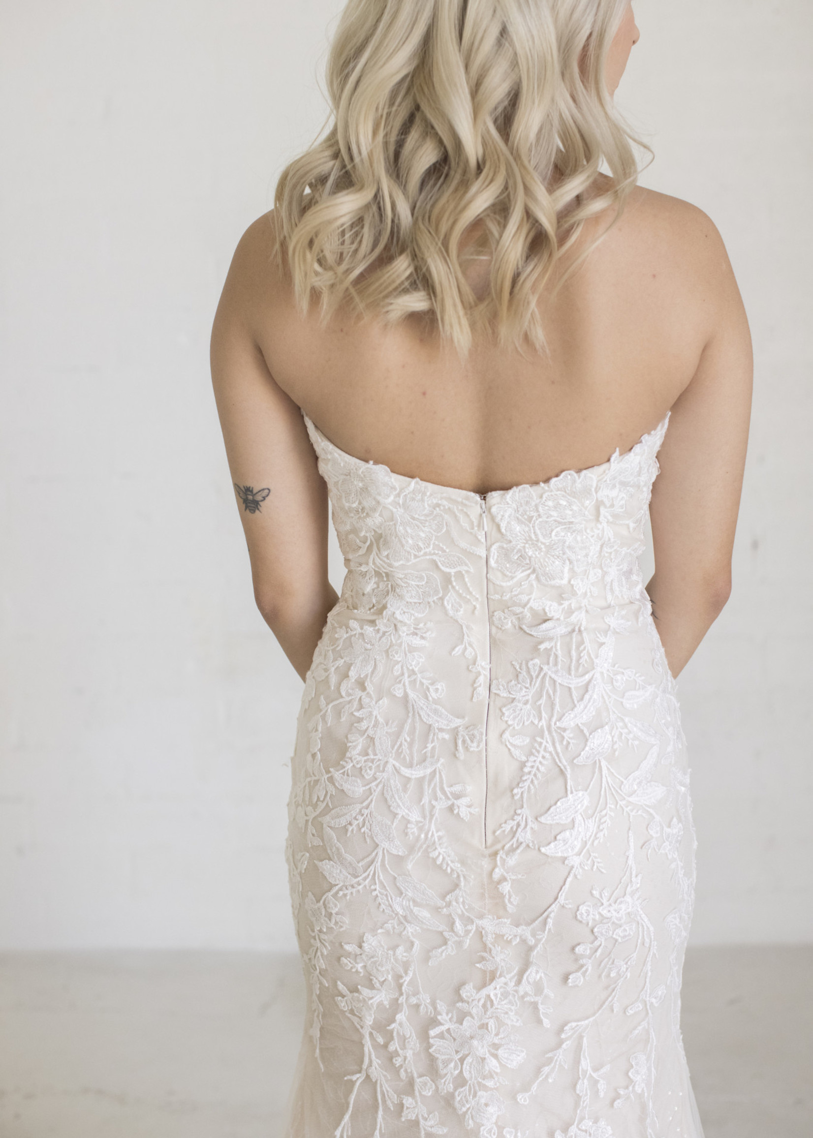 Everly Bridals Style 2003