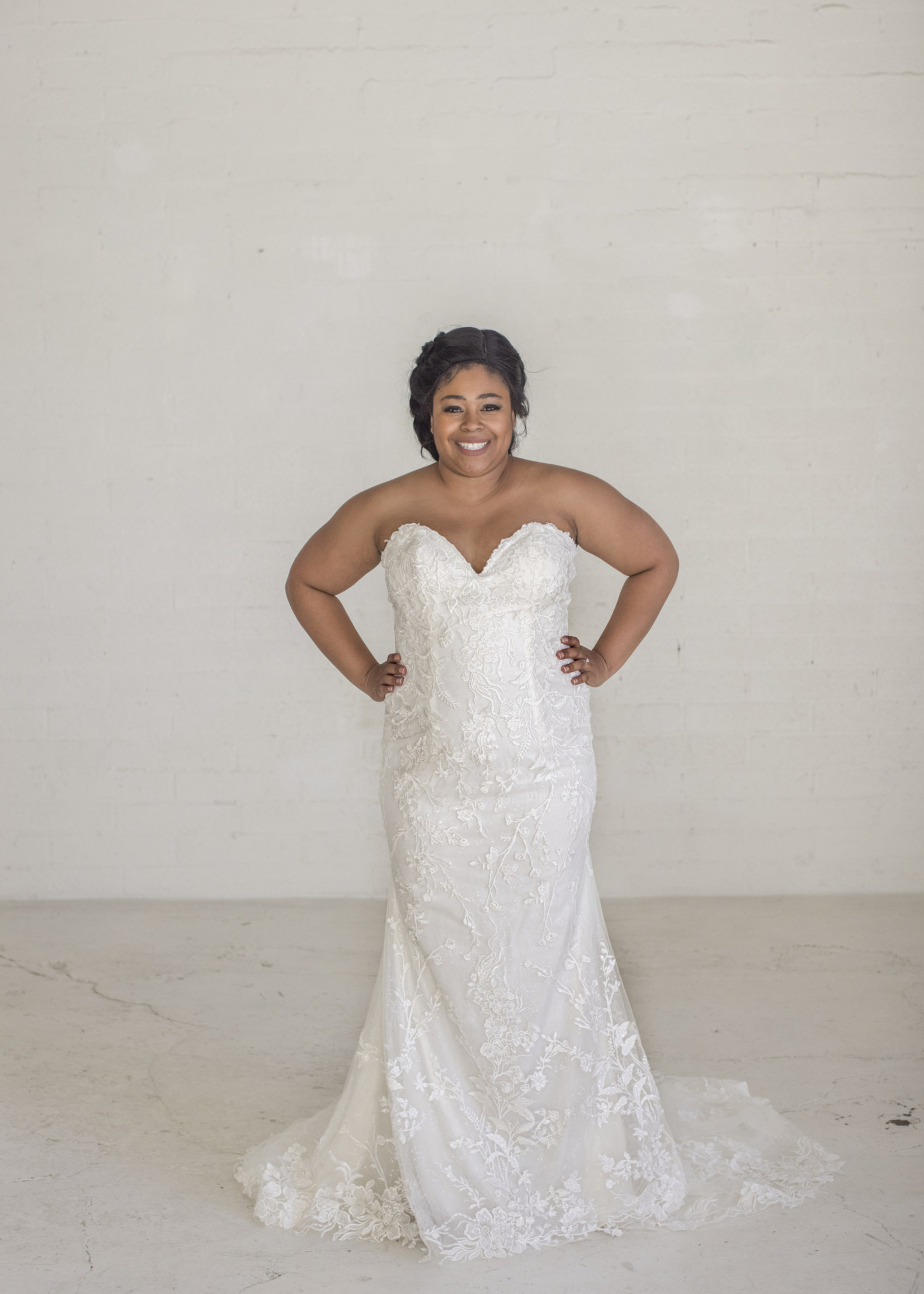 Everly Bridals Style 2003