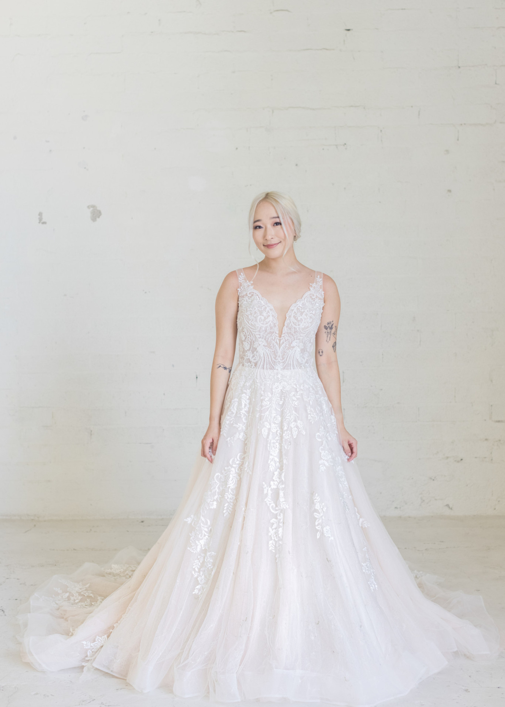 Everly Bridals Style 2101