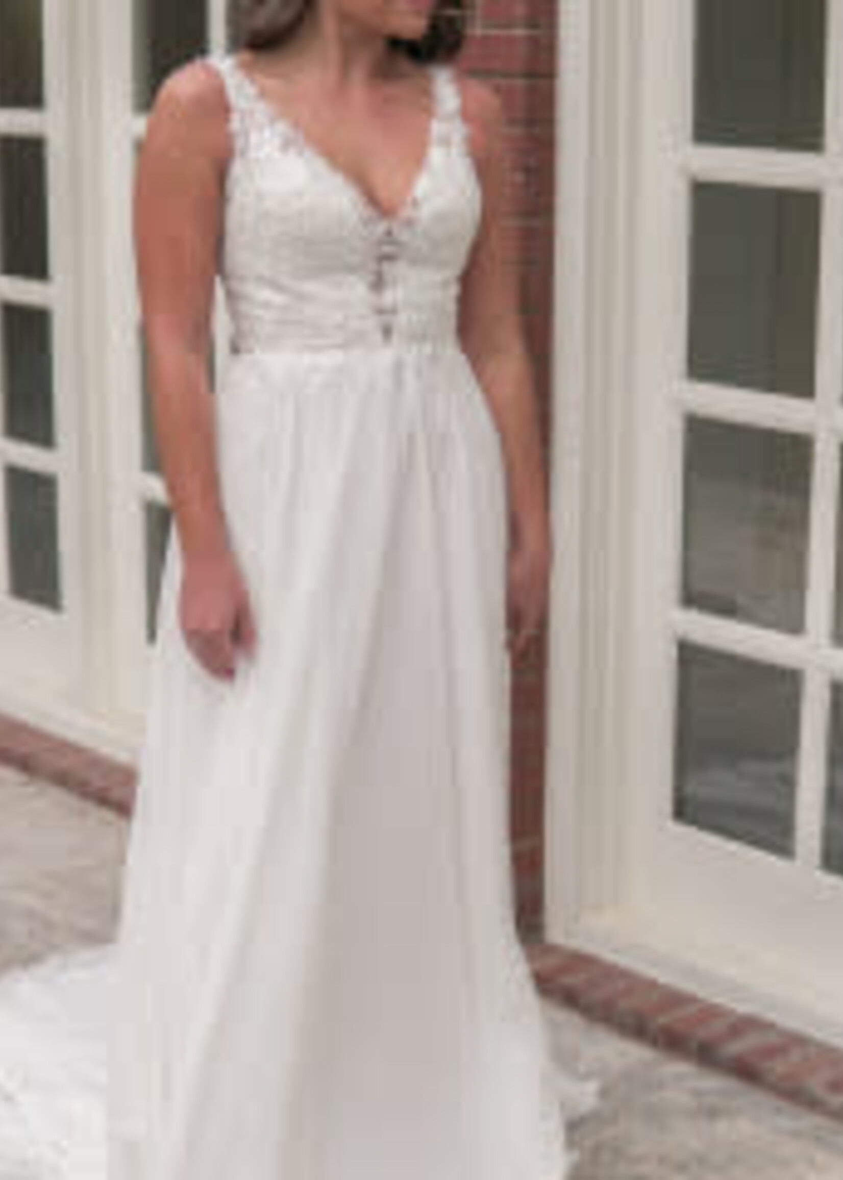 Everly Bridals Style 2002