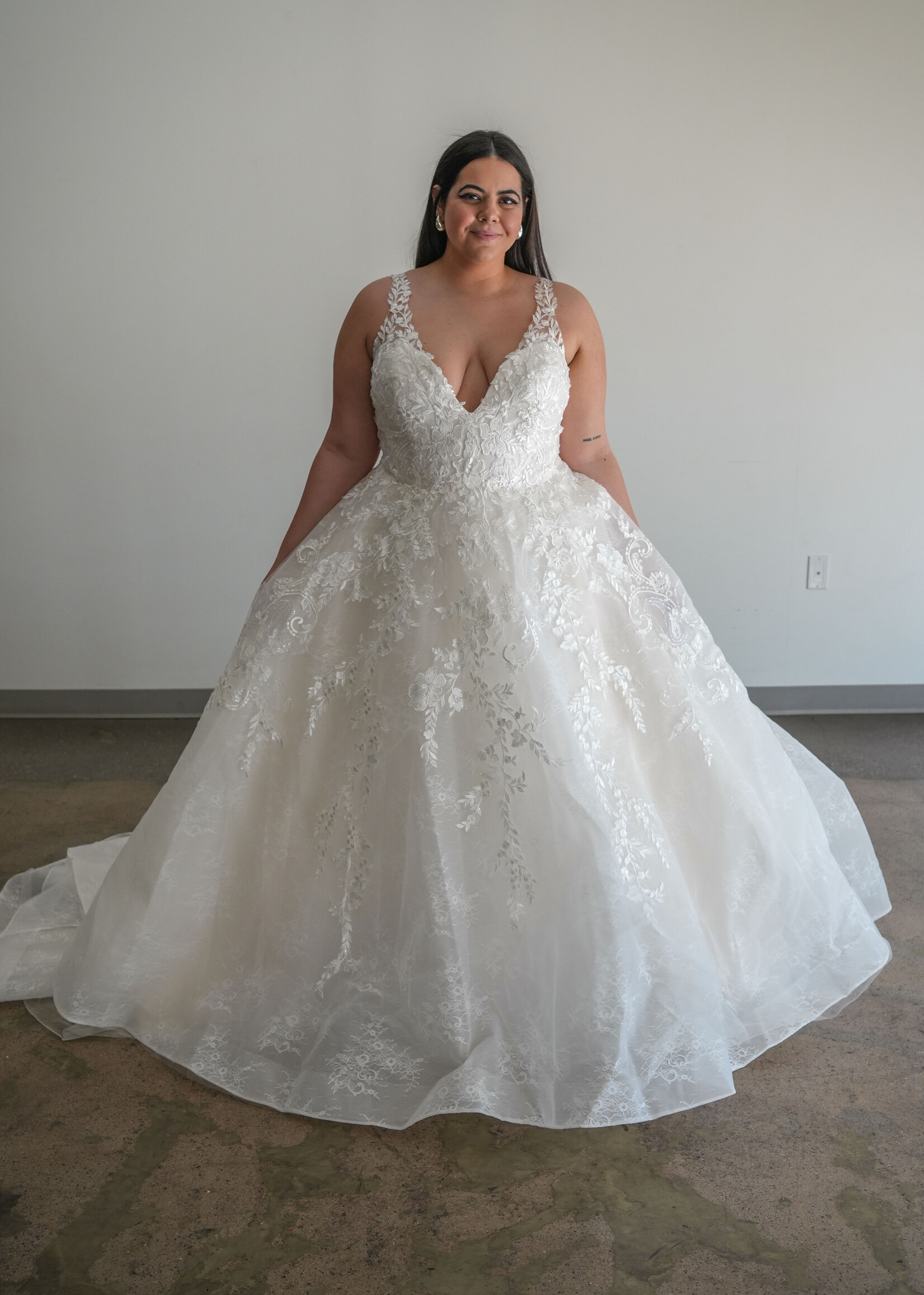 Everly Bridals Style 2105