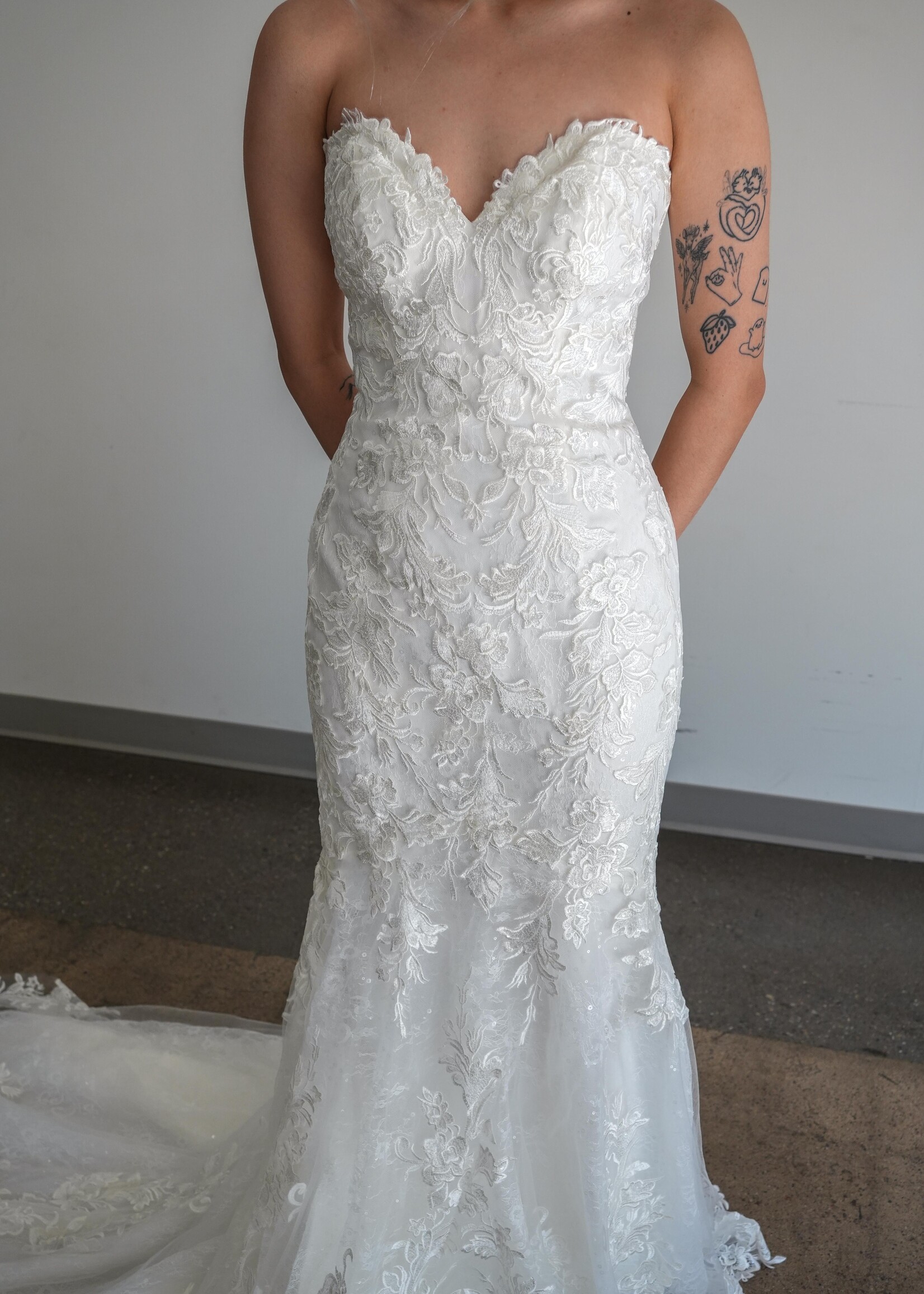 Everly Bridals Style 2325