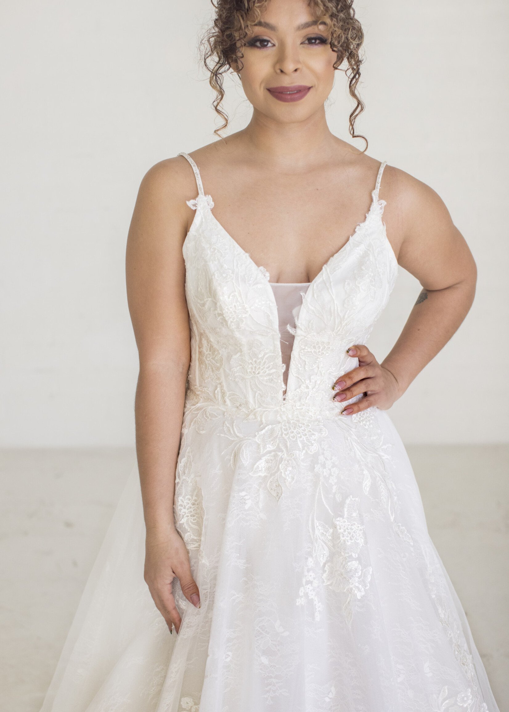 Everly Bridals Style 1901