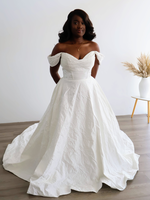 Everly Bridals Style 2550