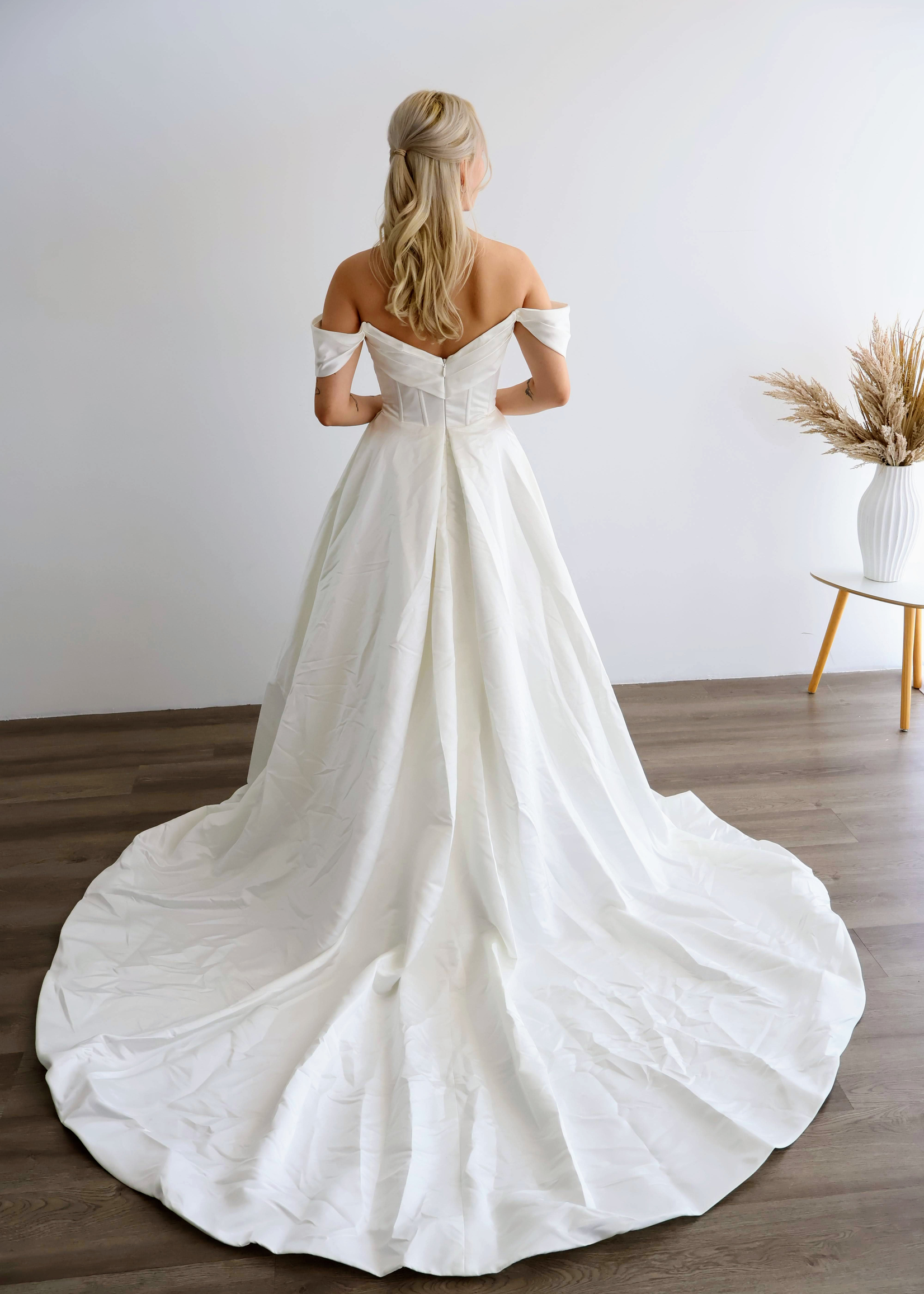 Everly Bridals Style 2551