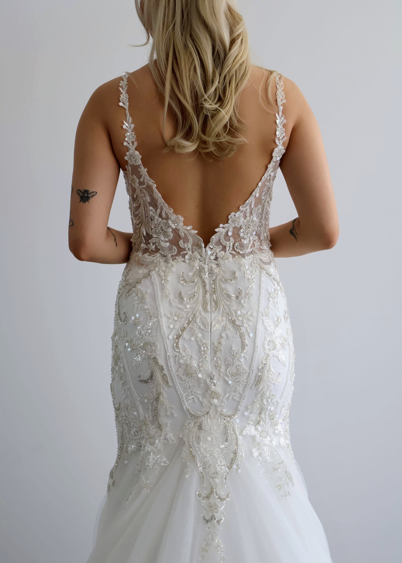 Everly Bridals Style 2553