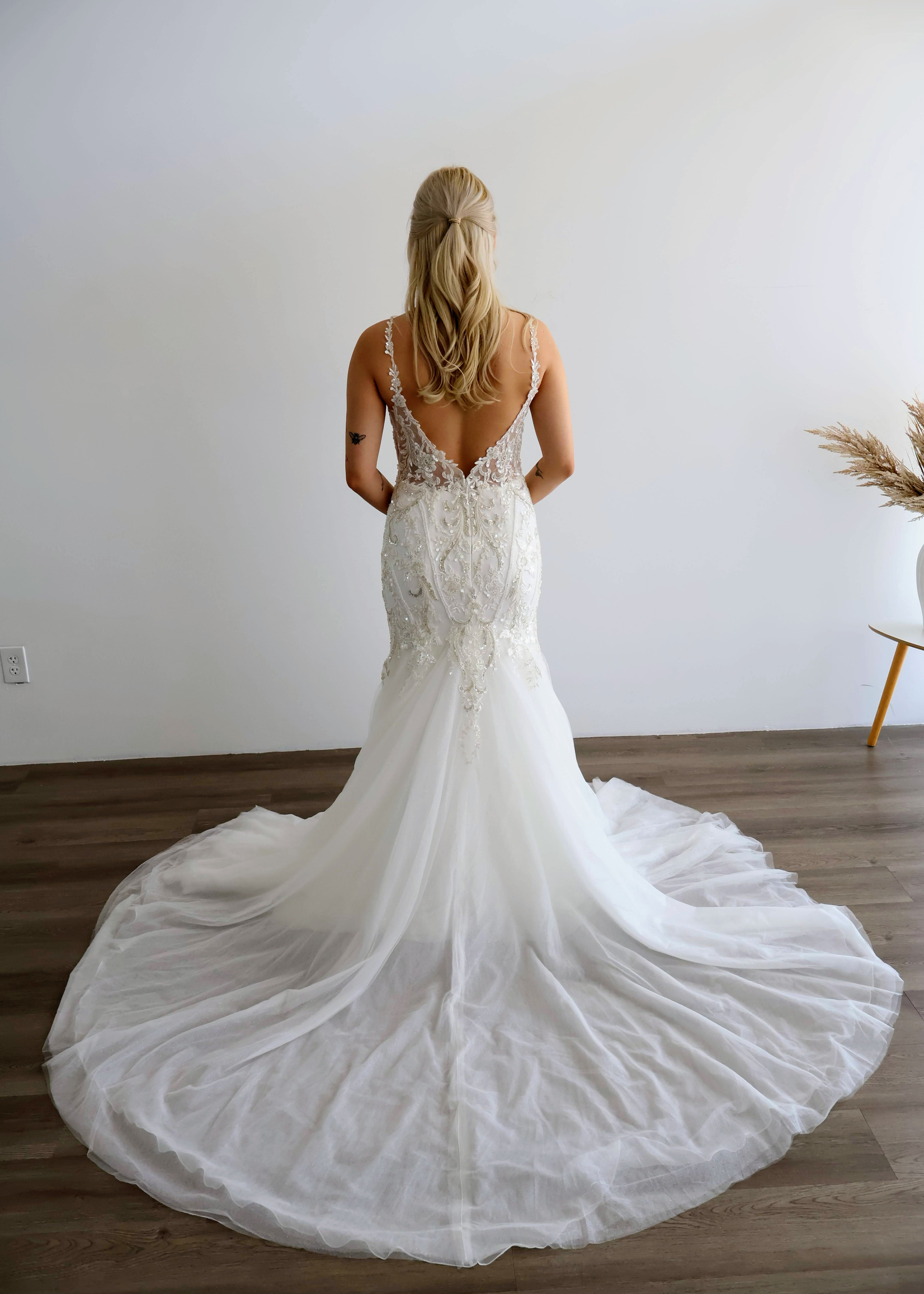 Everly Bridals Style 2553