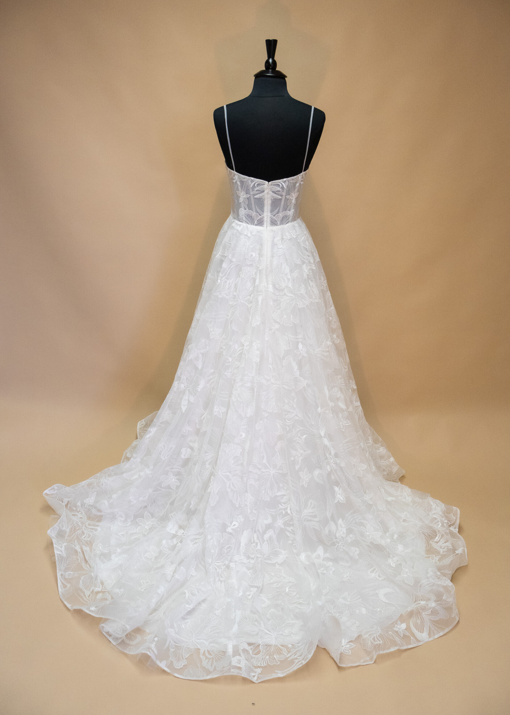 Everly Bridals Style 2554