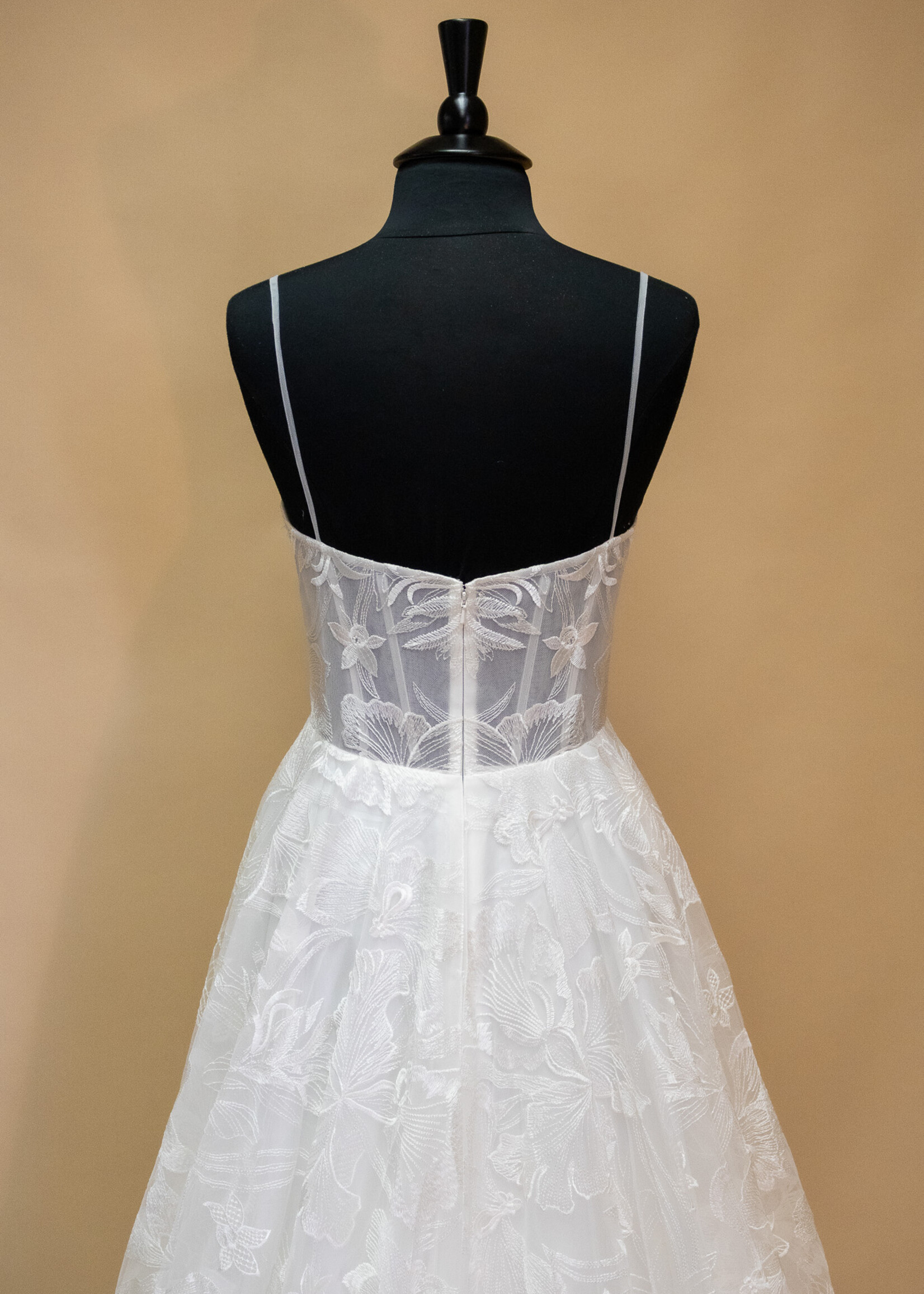 Everly Bridals Style 2554