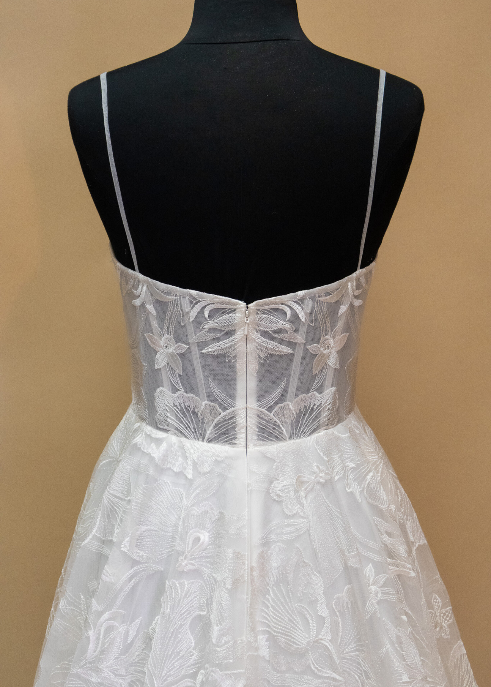 Everly Bridals Style 2554